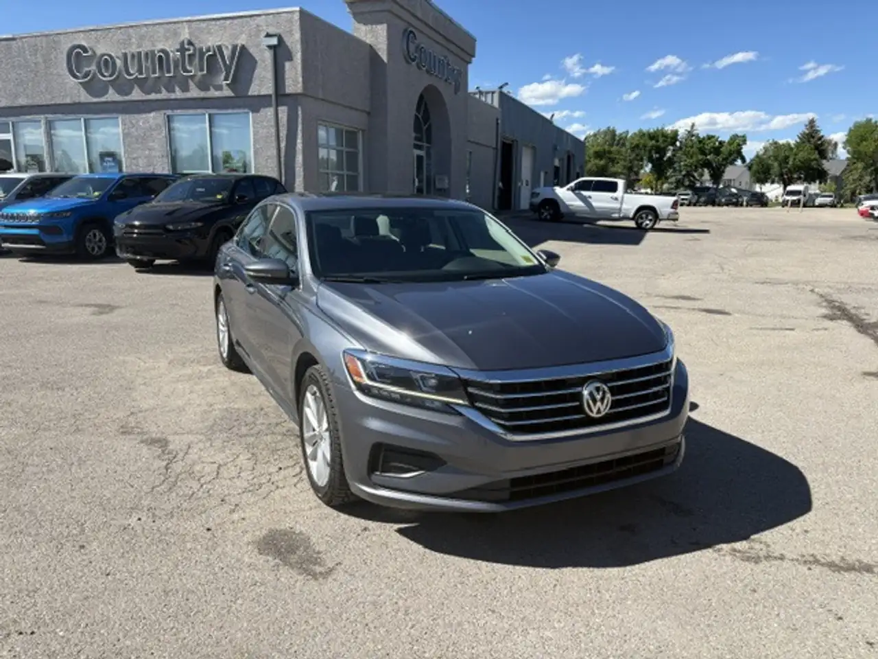 Volkswagen Passat photo Volkswagen Passat
