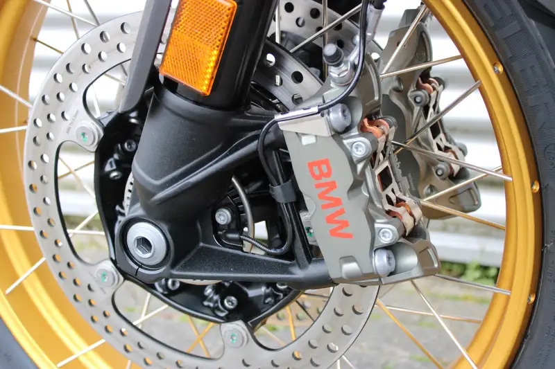 BMW R 1300 GS Adventure - foto 2