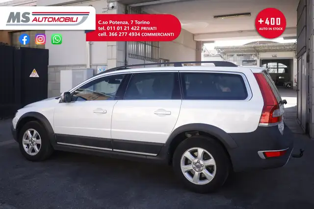 Volvo XC70 view 15