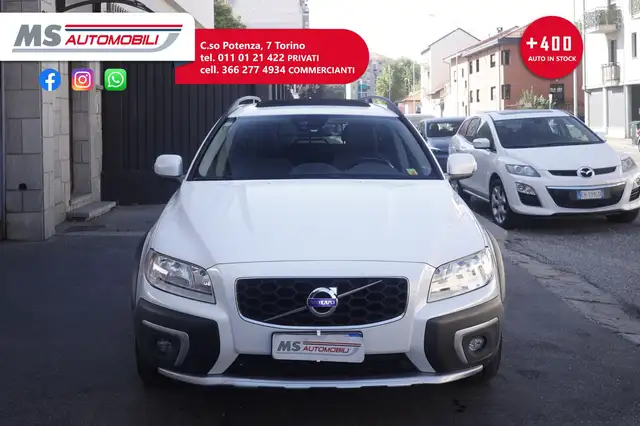 Volvo XC70 view 9