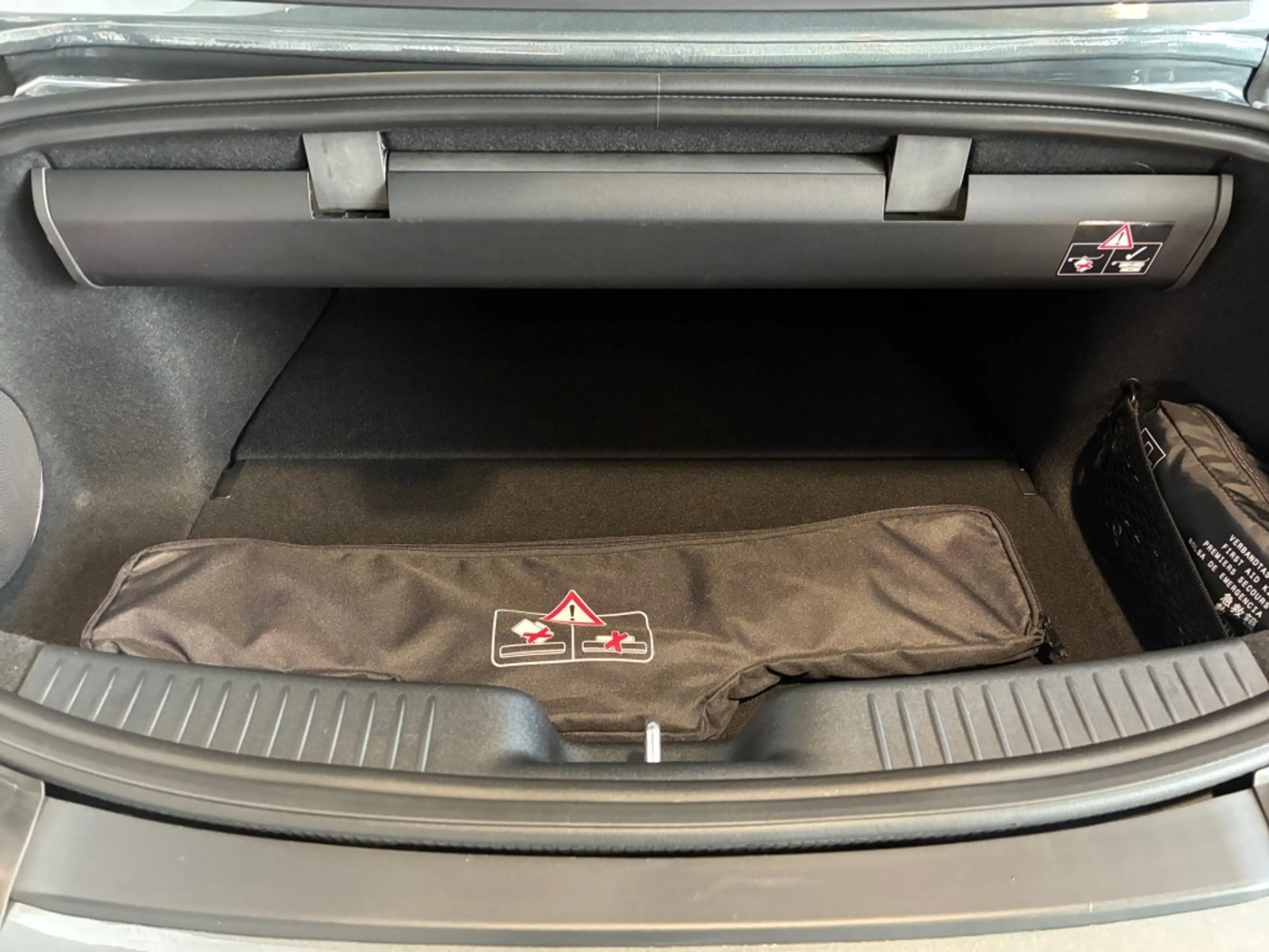 Mercedes-Benz SL 63 AMG 21" AMG RIDE CONTROL SITZKLIMA SOUND — photo 14