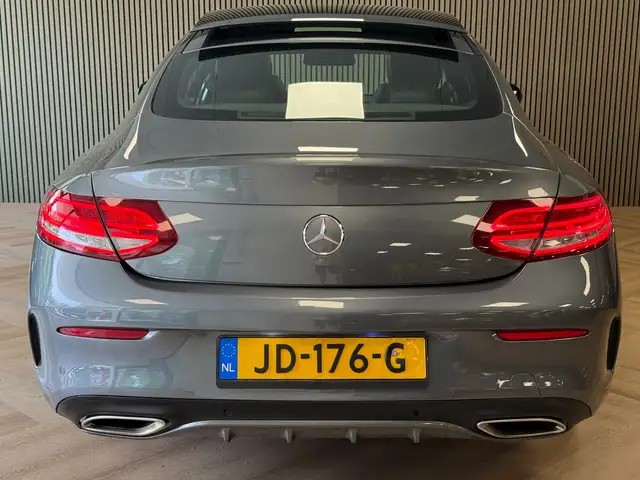 Mercedes-Benz C-Class view 10
