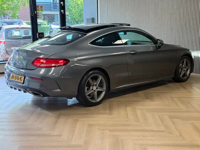 Mercedes-Benz C-Class view 14