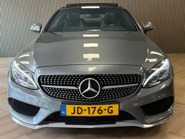 Mercedes-Benz C-Class view 2