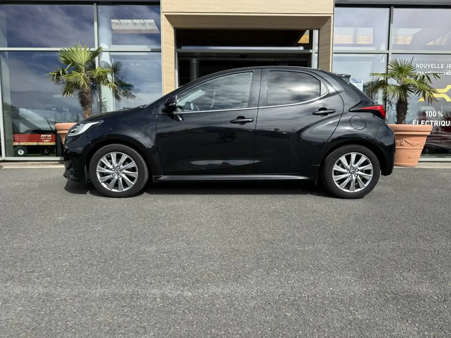 Mazda 2 MAZDA2 HYBRID 1.5L CVT 116 CH SELECT 92 - 2