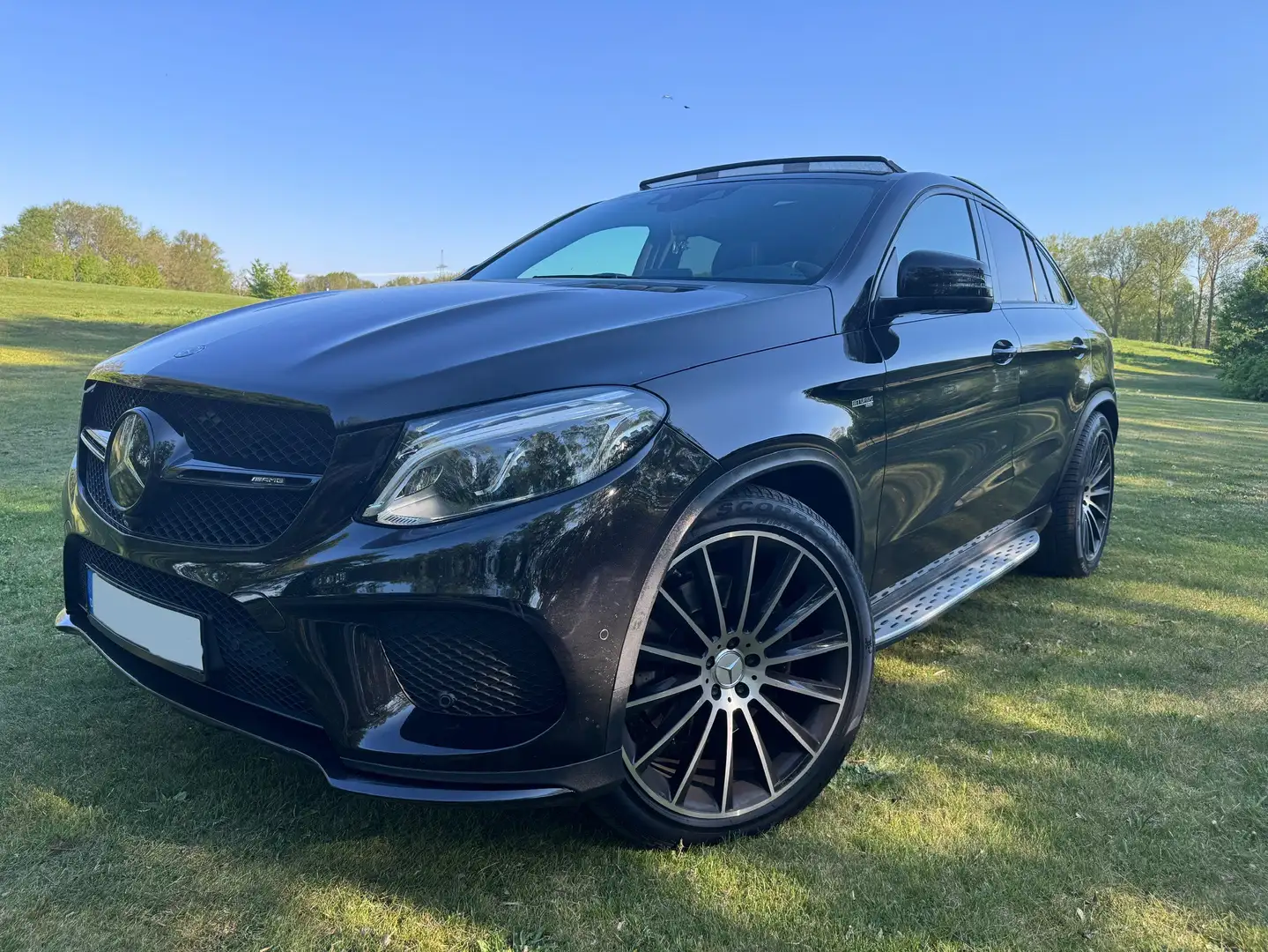 Mercedes-Benz GLE 450 GLE 450 / GLE 43 AMG / Softcl Totw Pano 360 Distr+ Negru - 1