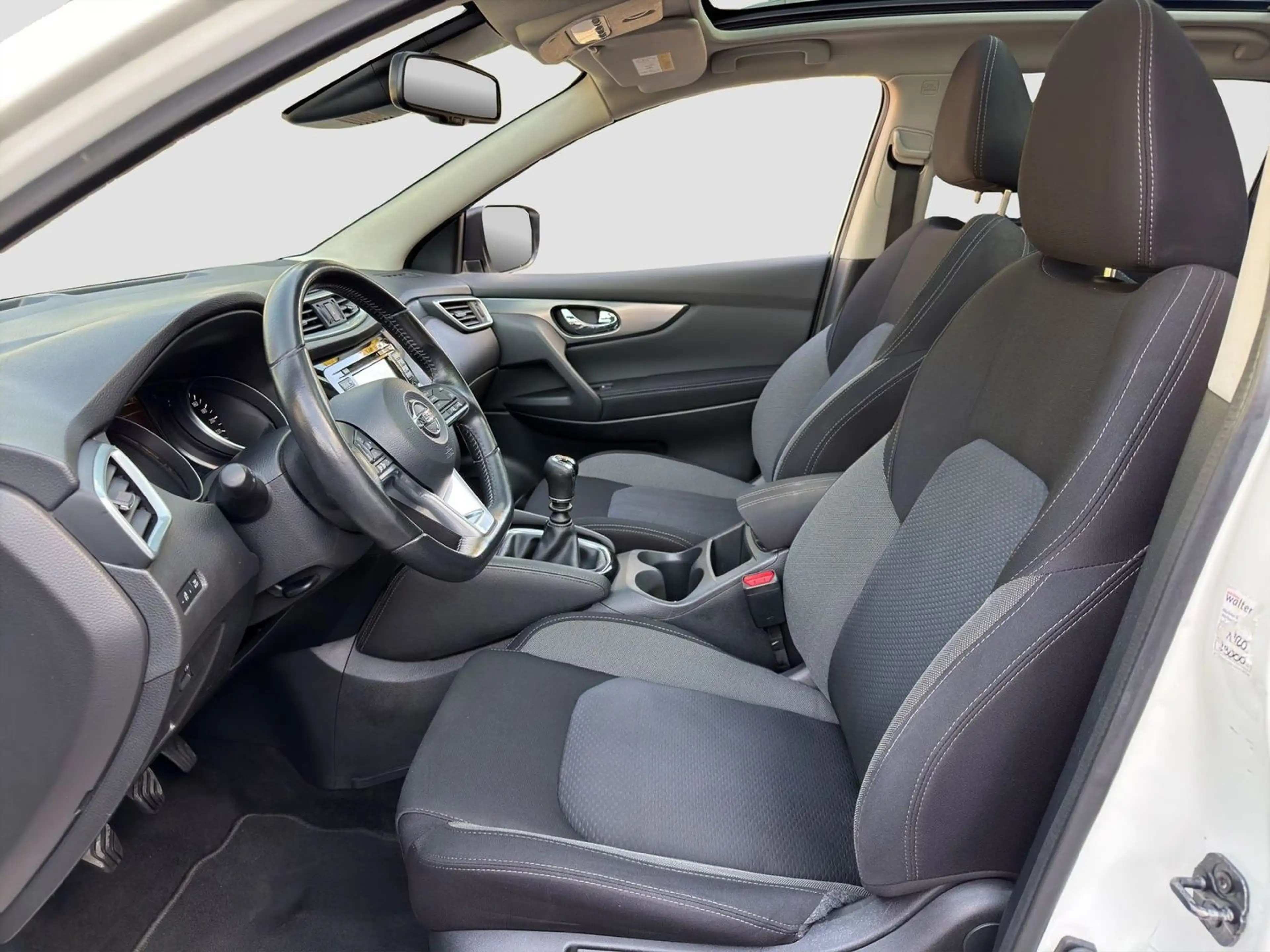 Nissan Qashqai N-Connecta Navi Panorama TP PDCv+h 360° — photo 10