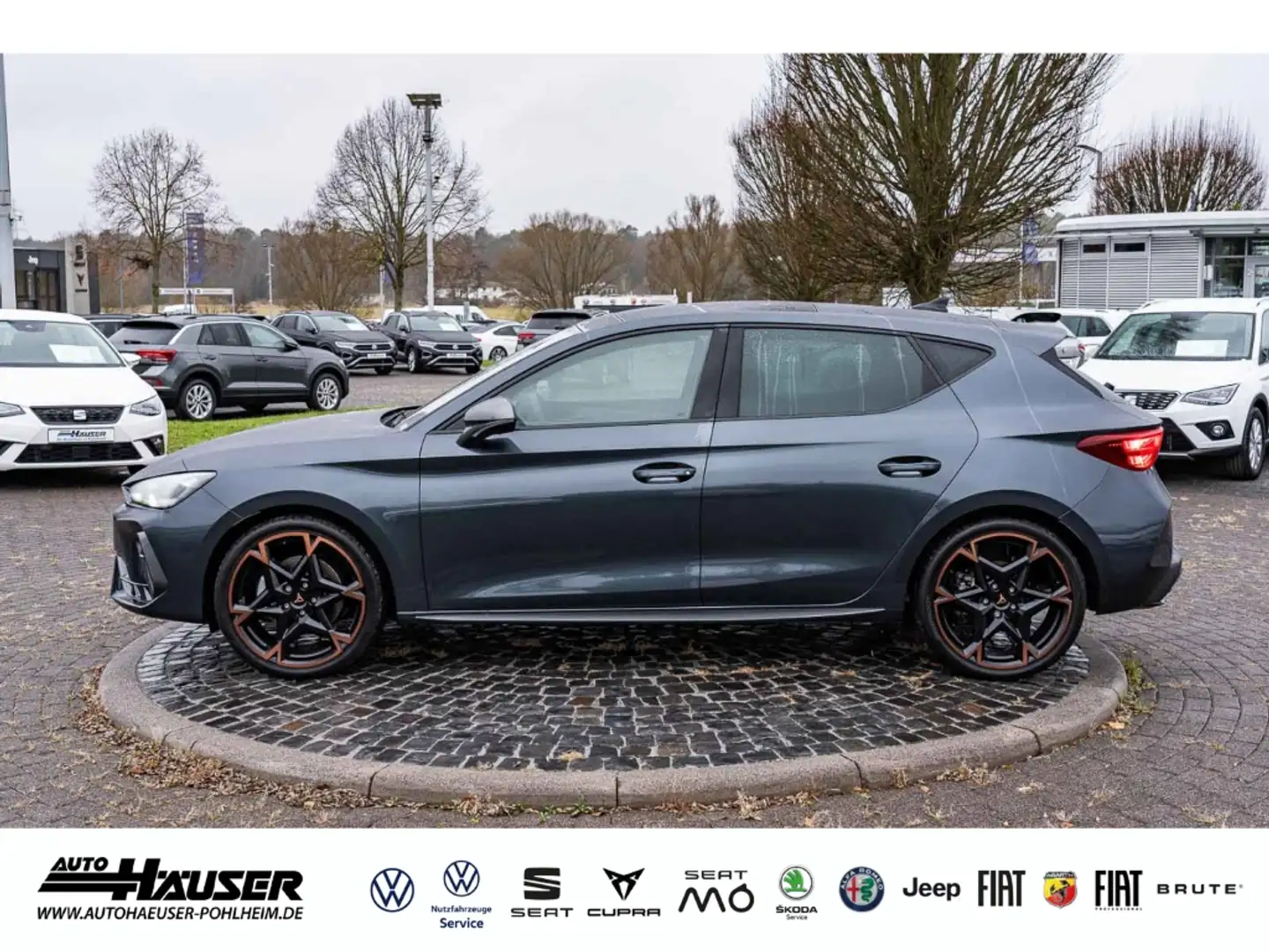 CUPRA Leon 1.5 eTSI DSG DCC EL. SITZE VIRTUAL NAVI KAMERA ACC Grau - 2