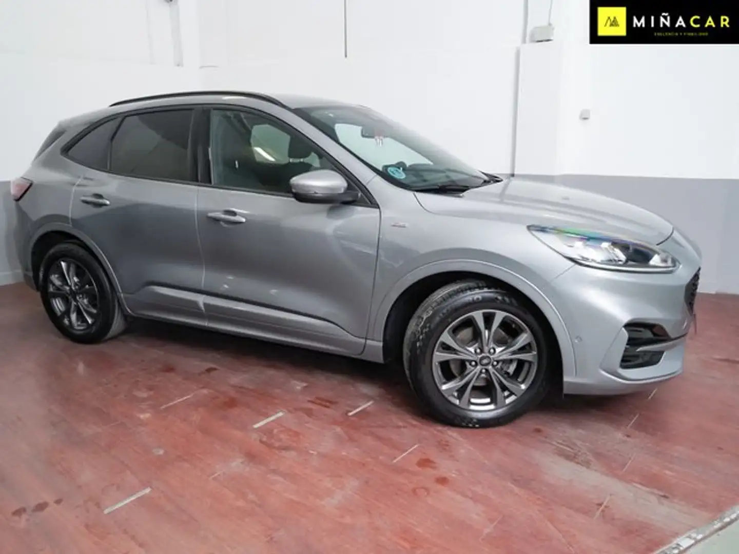 Ford Kuga 1.5 EcoBlue ST-Line FWD 120 Aut. Gris - 2