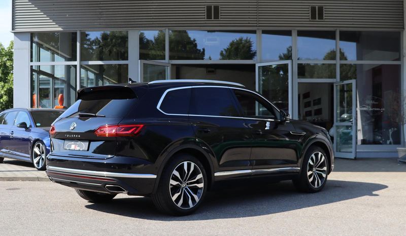 Volkswagen Touareg Elegance eHybrid Dynaudio/Luft/Massage — photo 9
