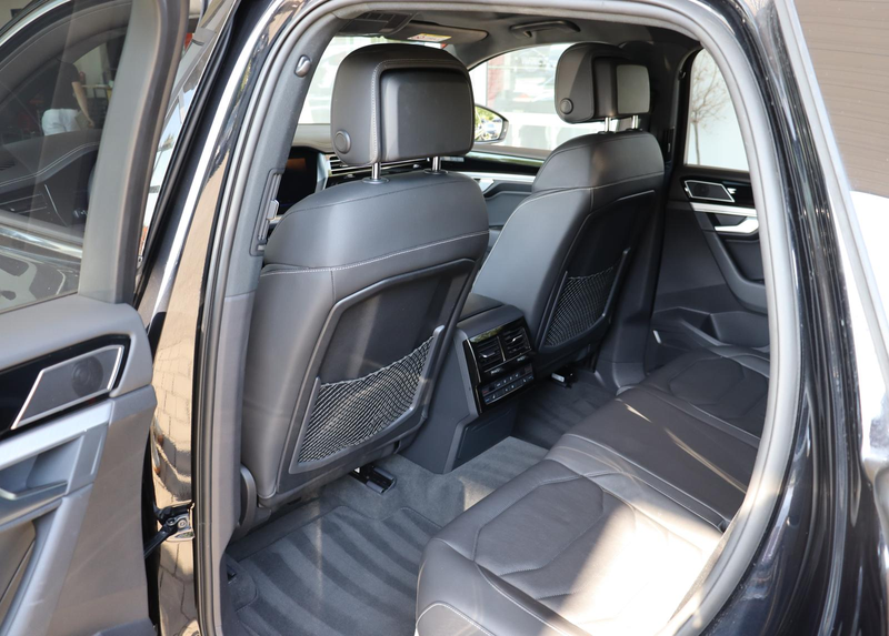 Volkswagen Touareg Elegance eHybrid Dynaudio/Luft/Massage — photo 14
