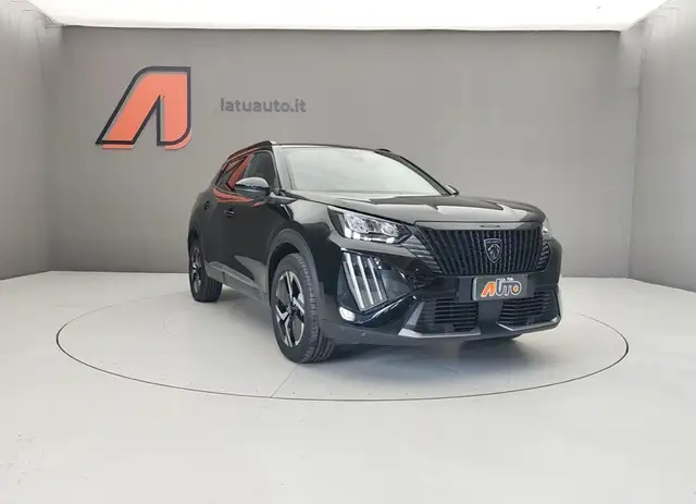 Peugeot 2008 view 3