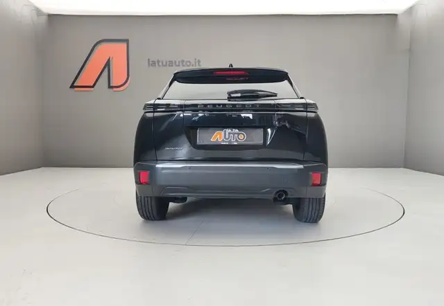 Peugeot 2008 view 6
