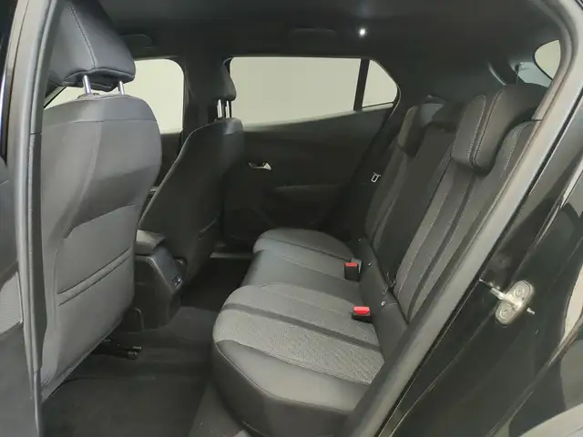 Peugeot 2008 view 25