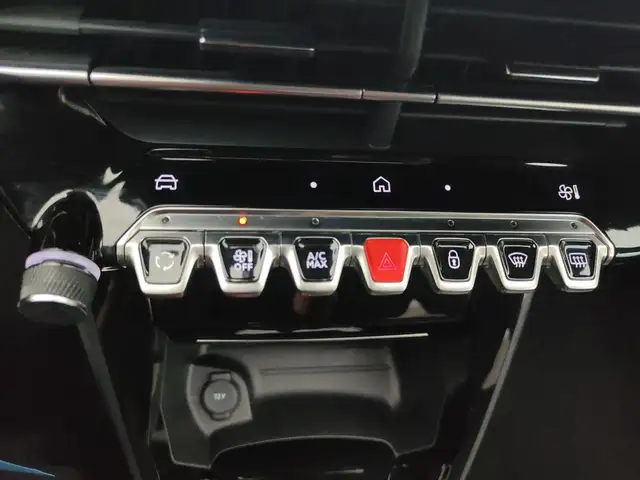 Peugeot 2008 view 18