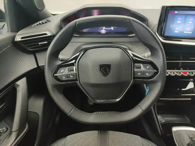 Peugeot 2008 view 10