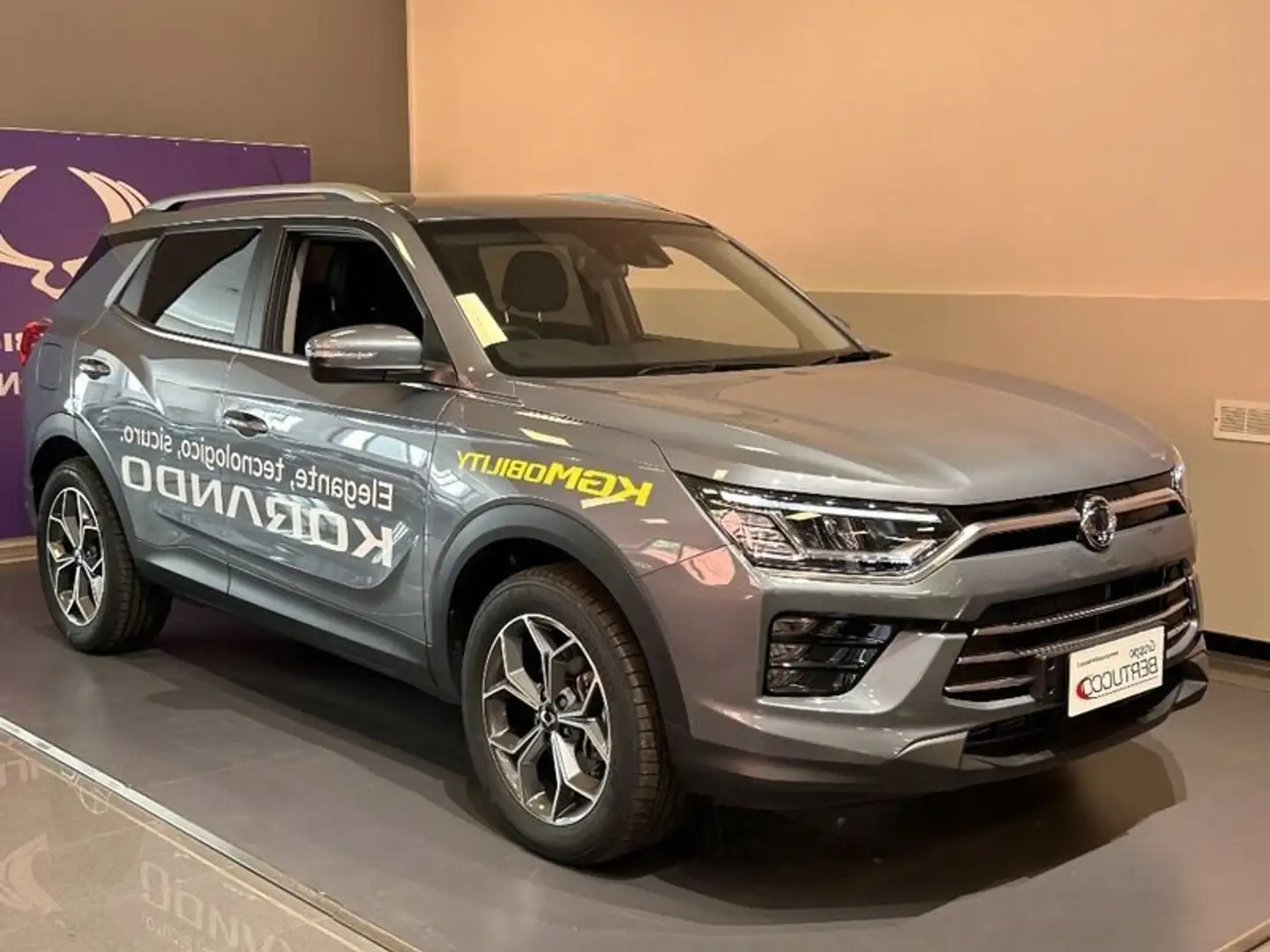 KGM Korando 1.5 GDI-Turbo 2WD aut. Dream Grijs - 1
