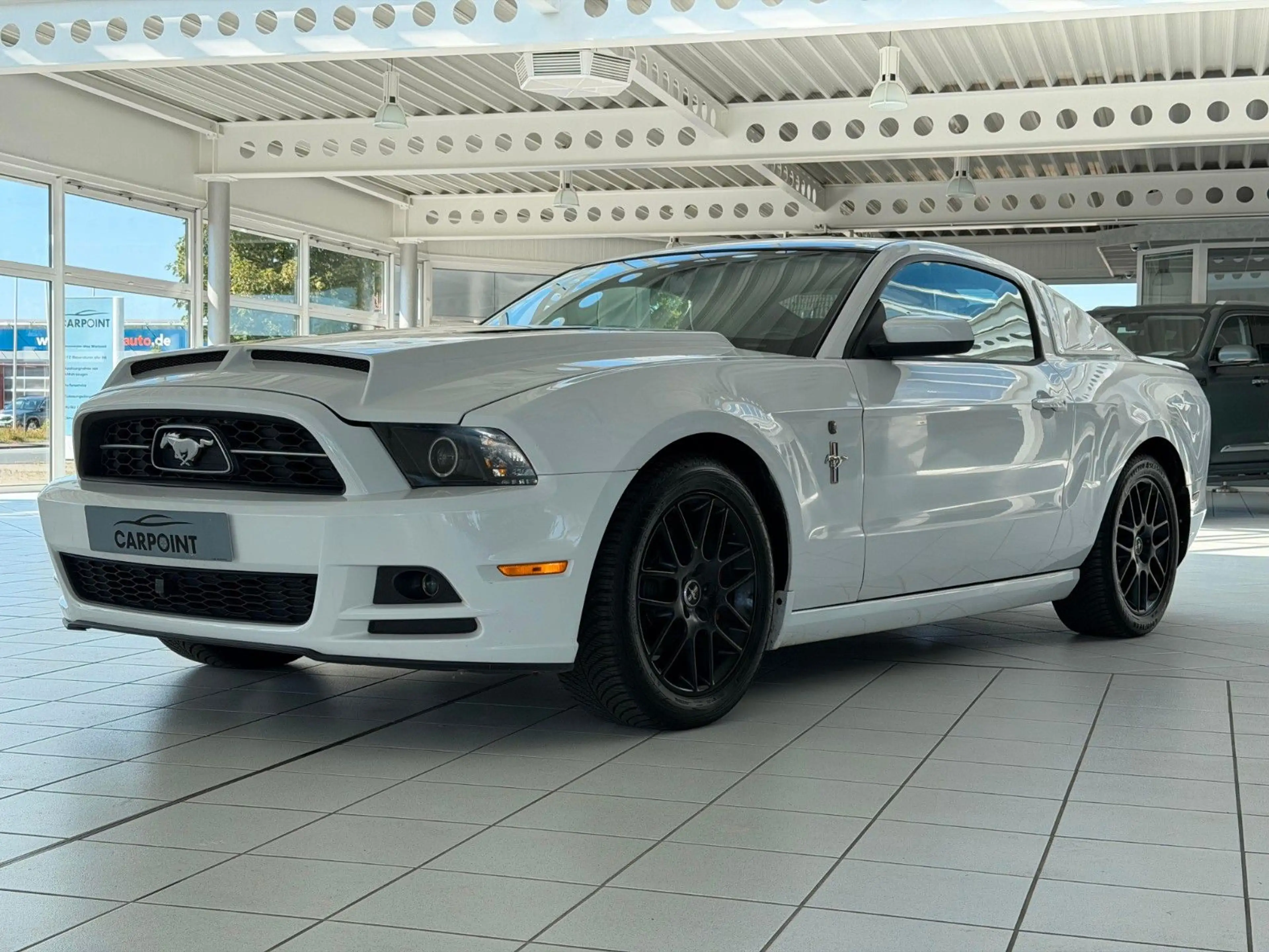 Ford Mustang 3.7l V6 LPG Leder Xenon Winterpaket