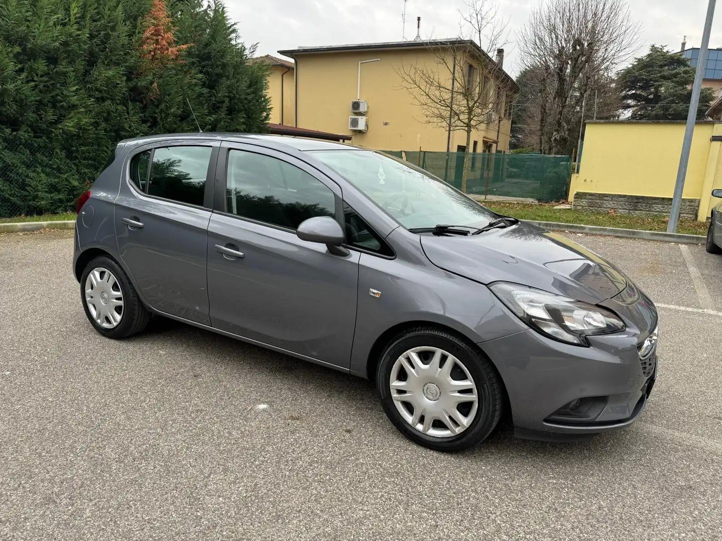 Opel Corsa 1.4 Gpl - NEOPATENTATI - 12 MESI DI GARANZIA - Grigio - 2