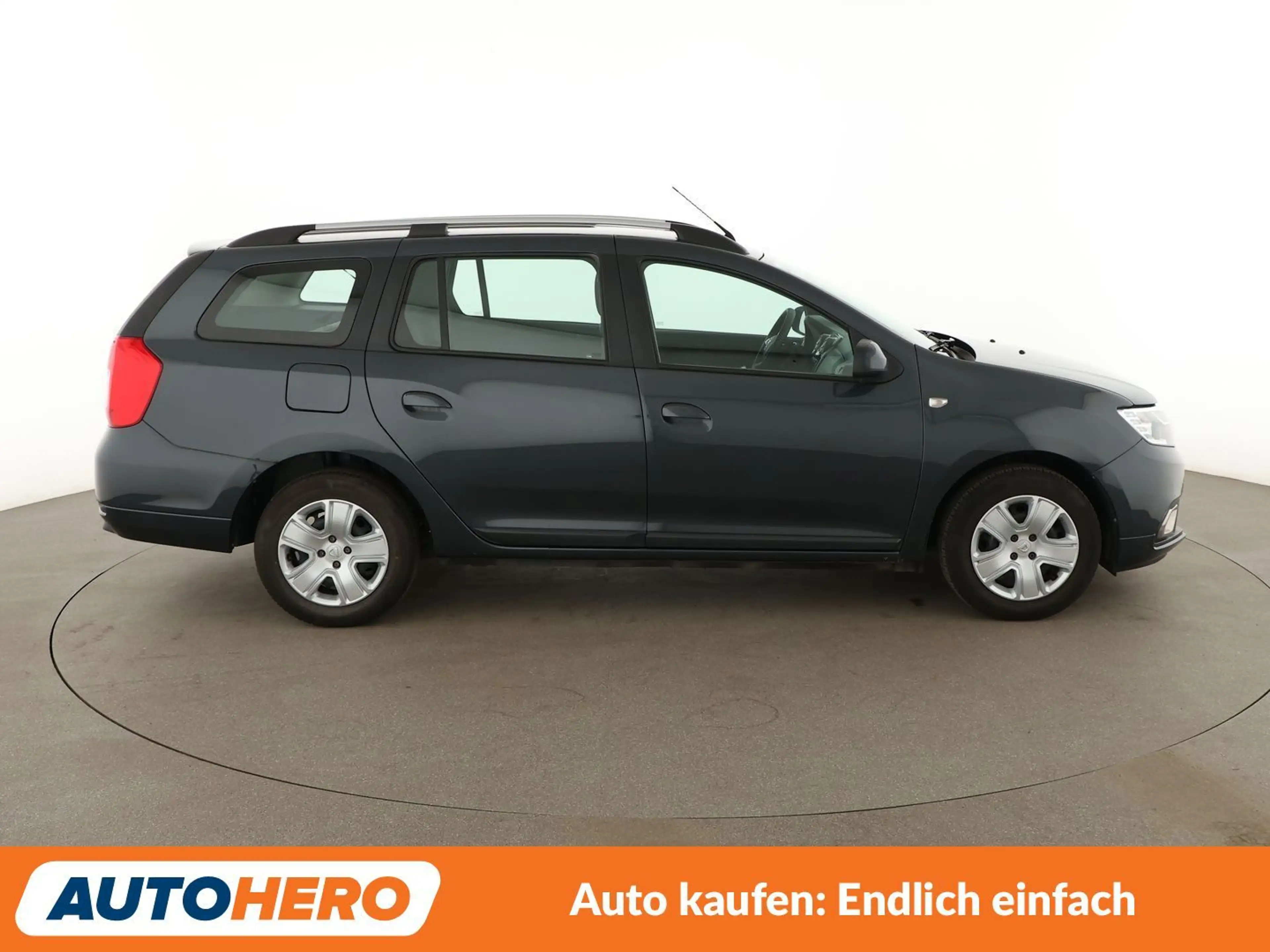 Dacia Logan 0.9 TCe Comfort*NAVI*CAM*PDC*KLIMA*TEMPO* — photo 7
