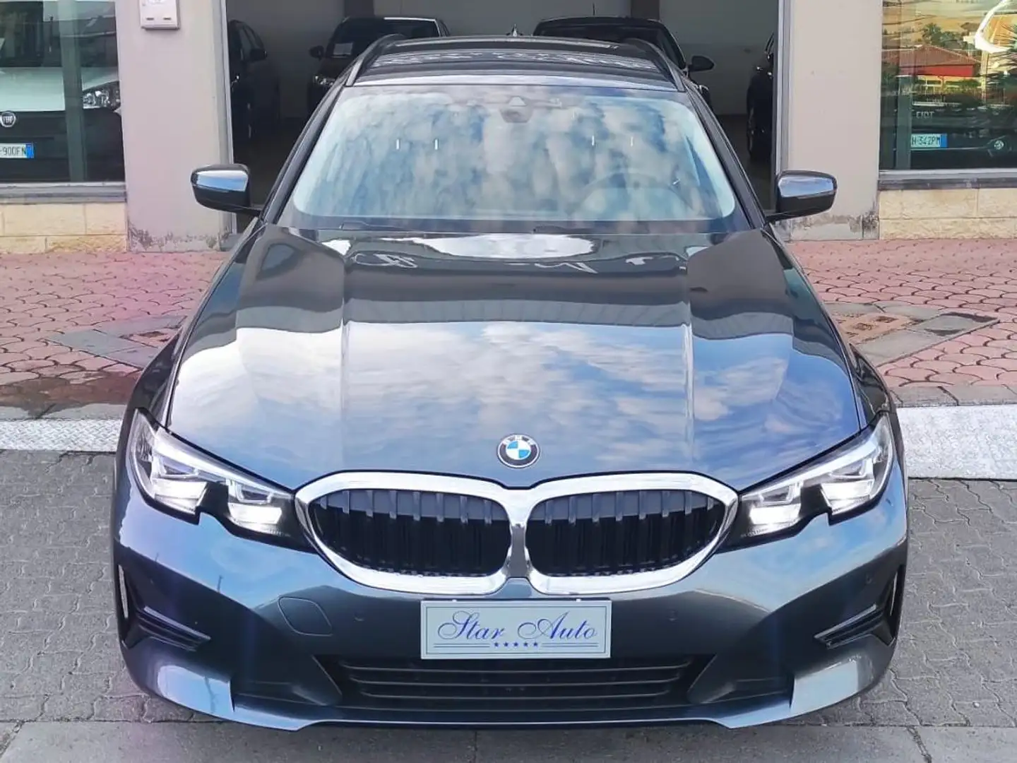BMW 316 Touring mhev 48V Business Advantage auto Grigio - 1