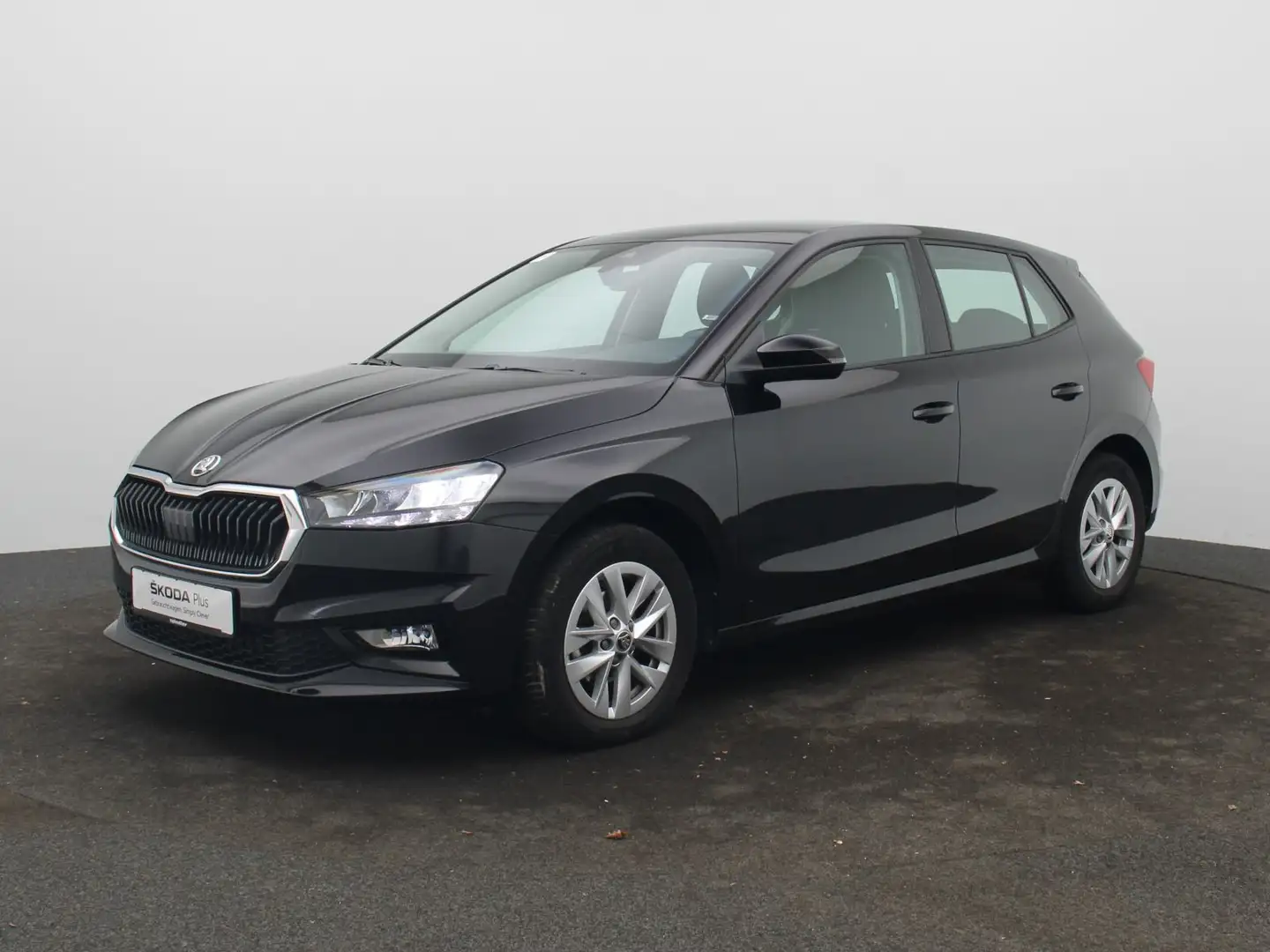 Skoda Fabia Active 1.0 TSI / LED, PDC, SHZ, SmartLink Schwarz - 2