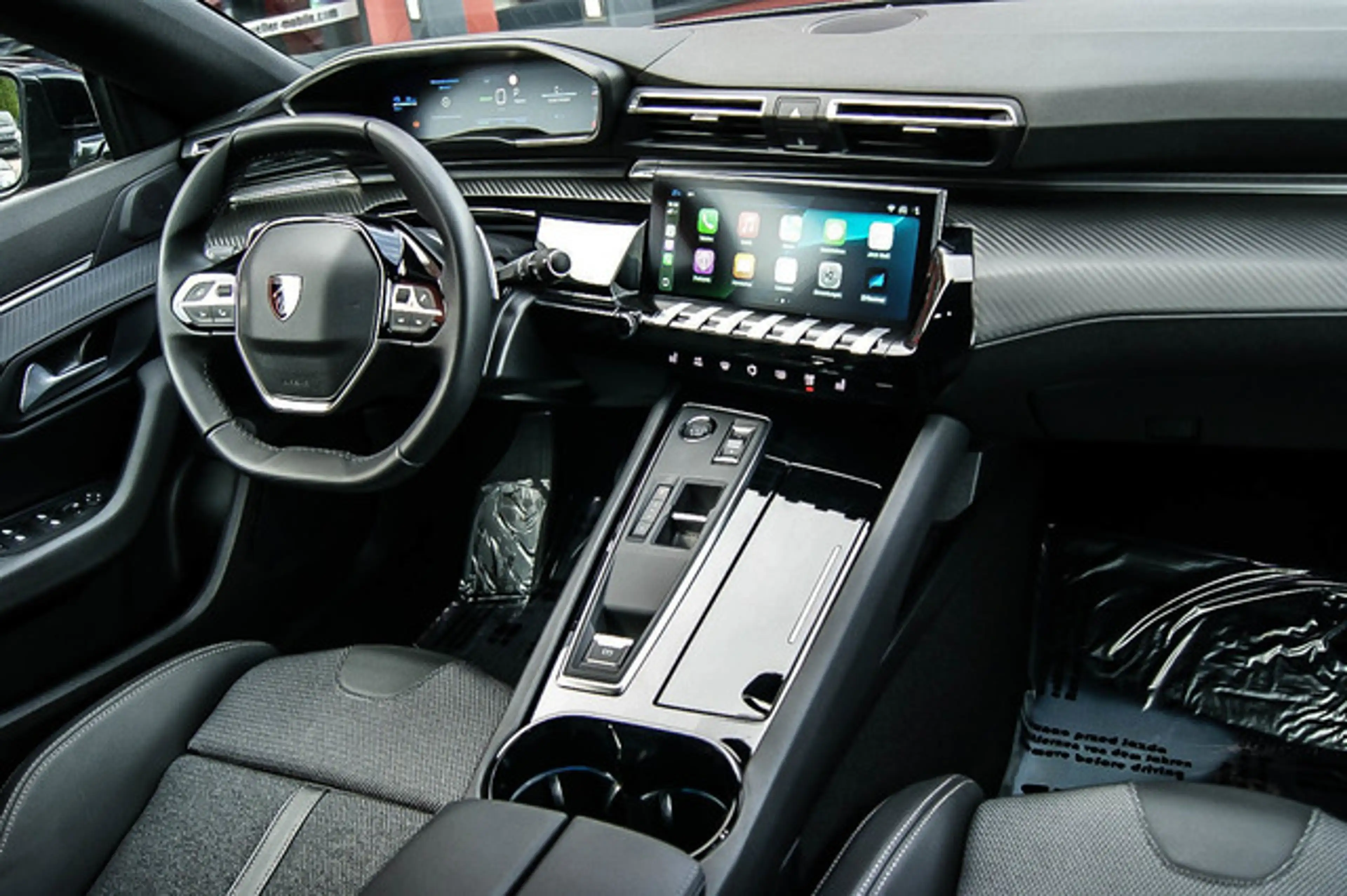 Peugeot 508 SW Hybrid 225 Allure ANHÄNGERKUPPLNG LED ACC — photo 15