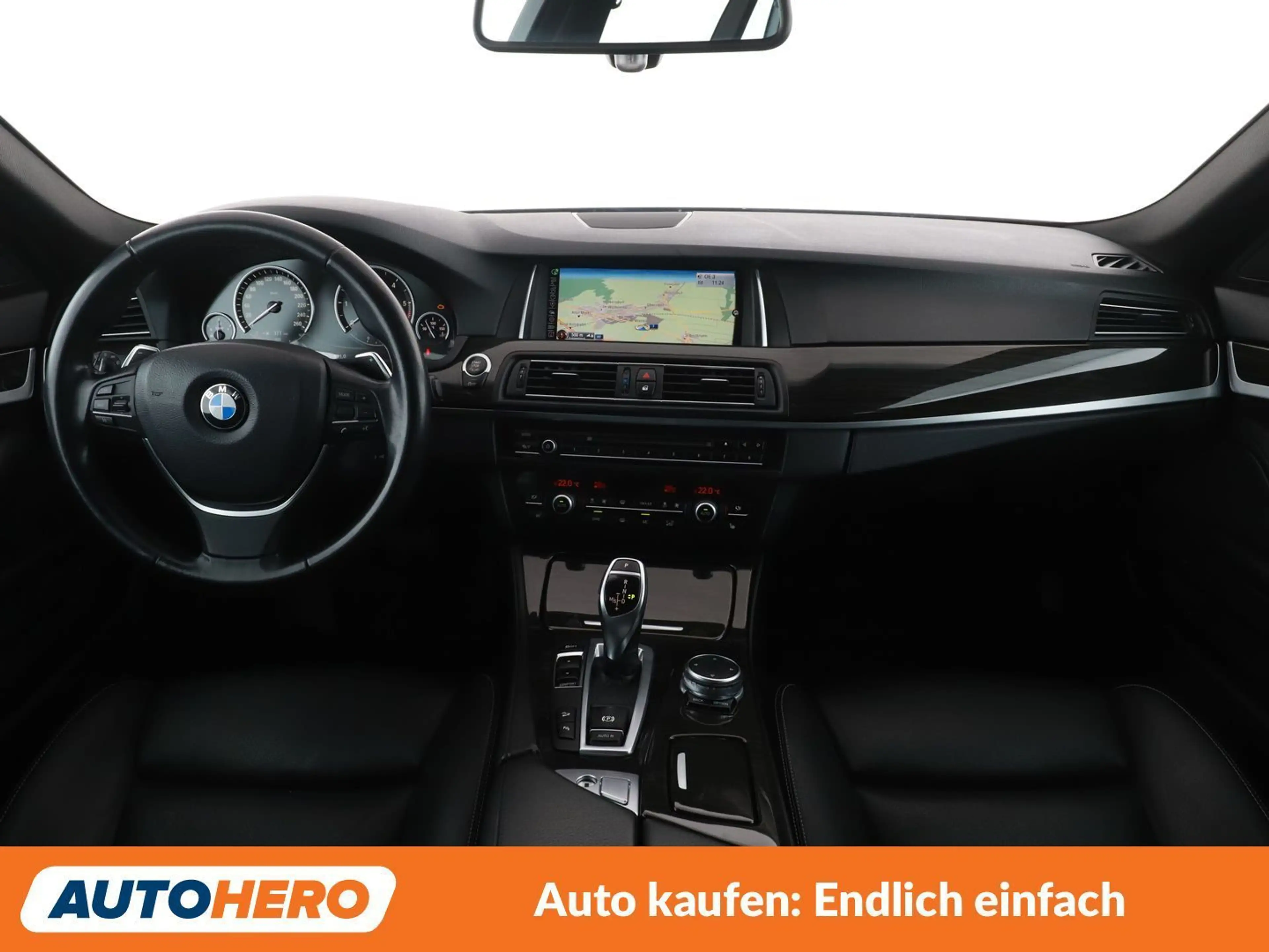 BMW 535 535d xDrive Luxury Line — photo 12