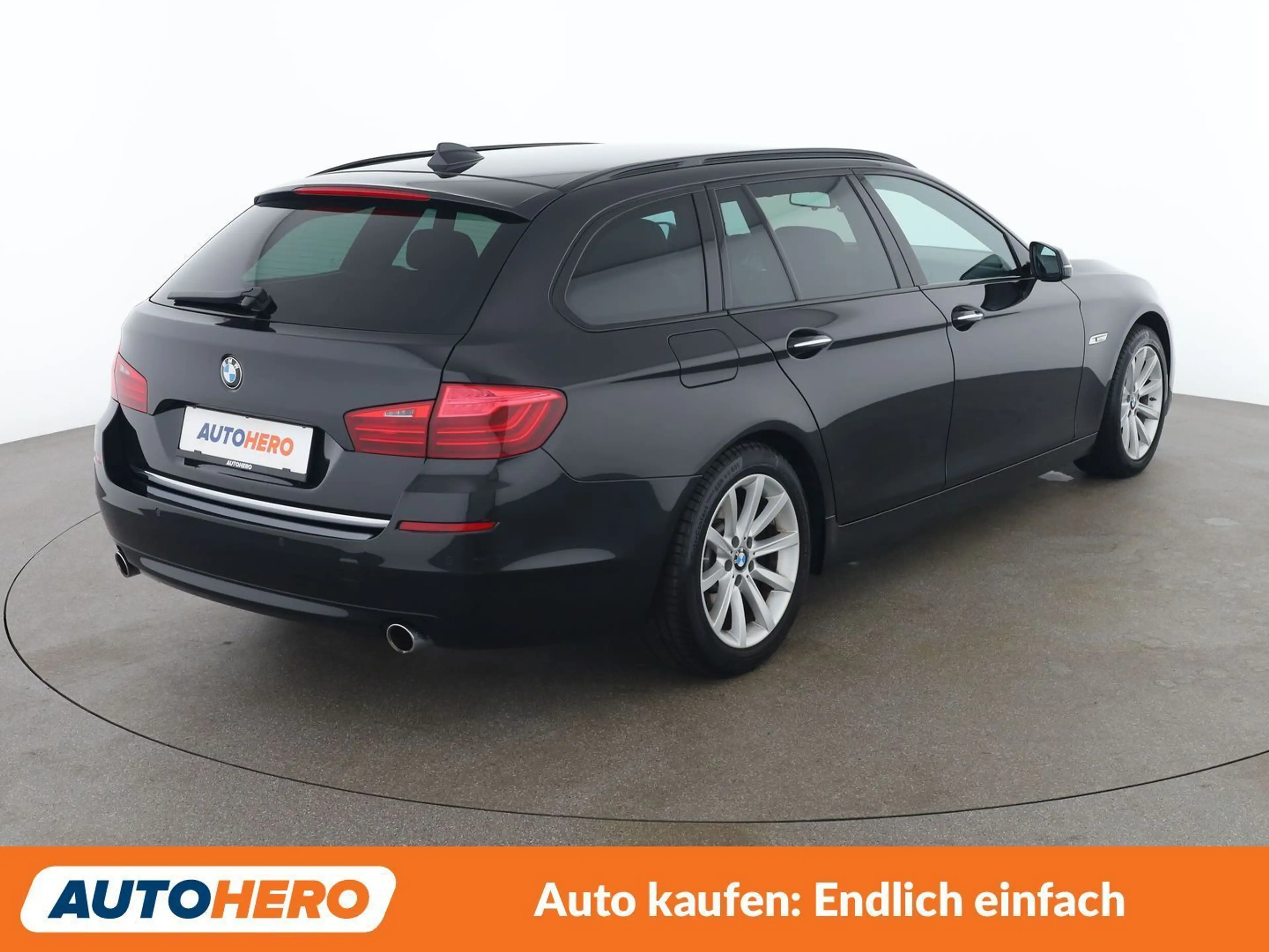 BMW 535 535d xDrive Luxury Line — photo 6
