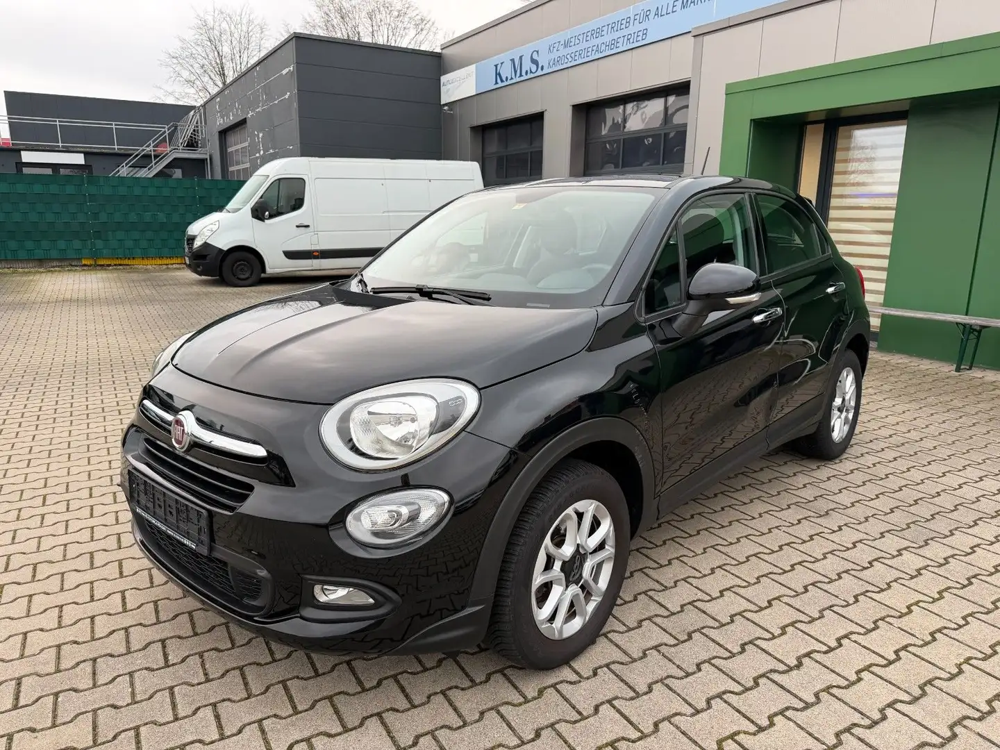 Fiat 500X Pop Star*Navi*Keyless*Tempomat*1.Hand Schwarz - 1