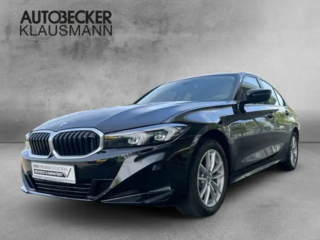 BMW 330 e Limousine AUTOMATIK NAVI LED PDC KAMERA