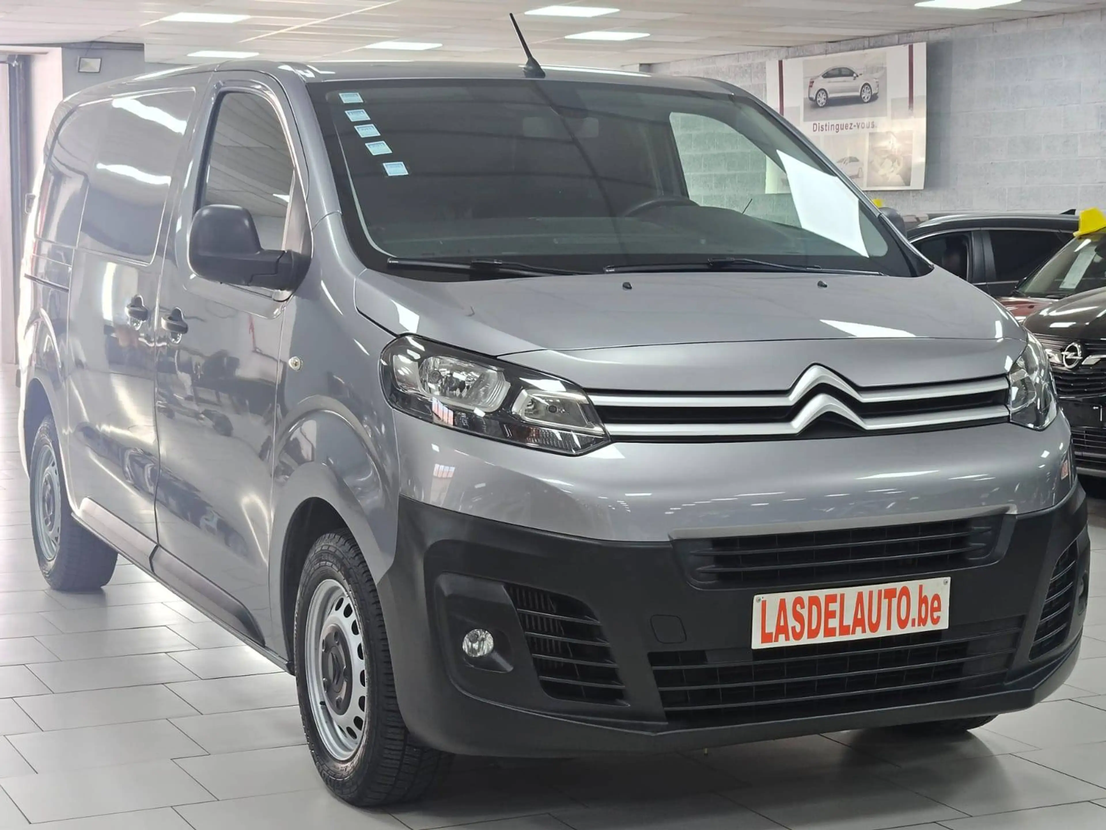 Citroen Jumpy 2.0 BlueHDI L2 Long Chassis 3Places Bluetooth Cruise Sensors Climatisation Accoudoir — photo 3