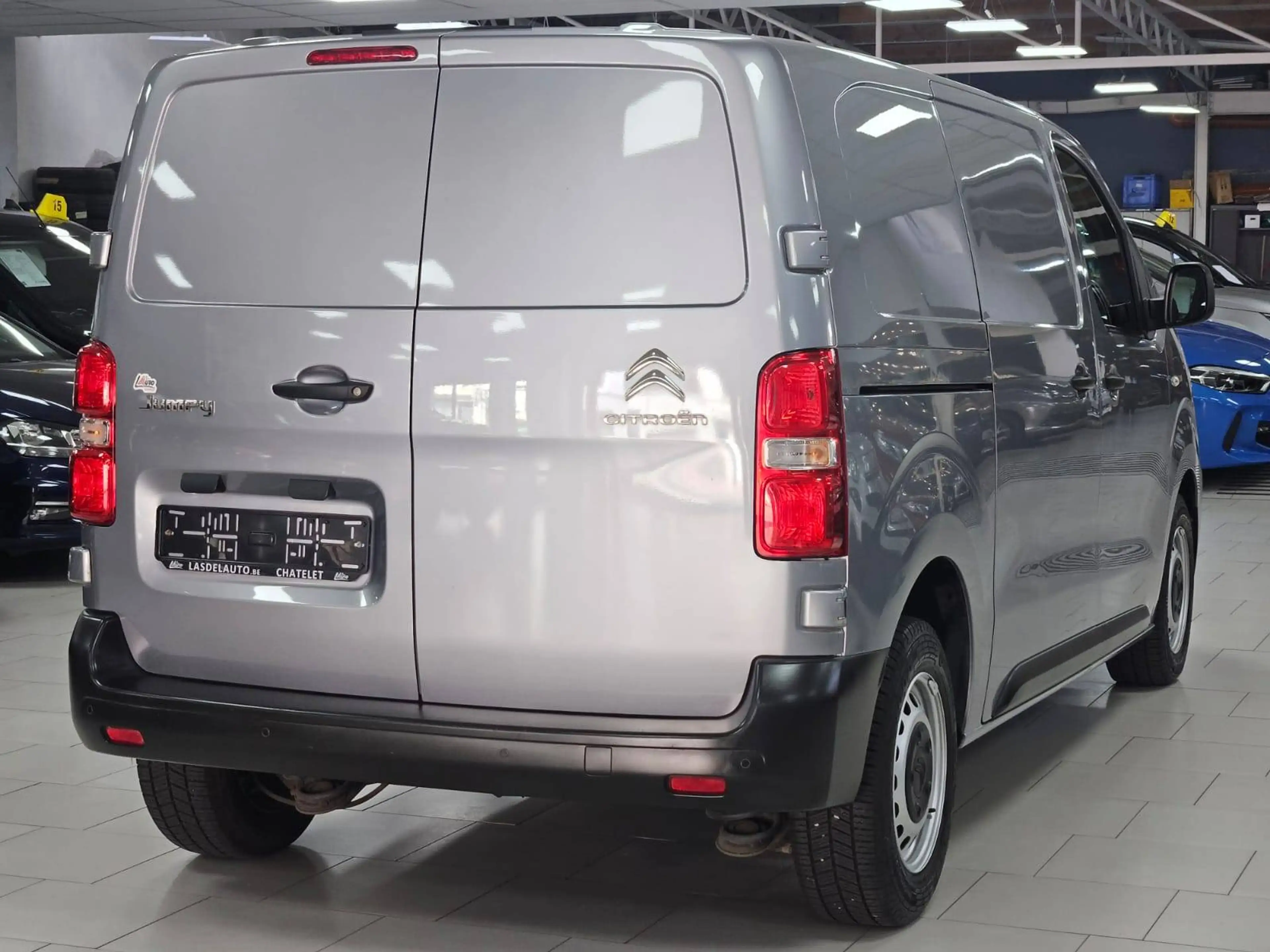 Citroen Jumpy 2.0 BlueHDI L2 Long Chassis 3Places Bluetooth Cruise Sensors Climatisation Accoudoir — photo 2