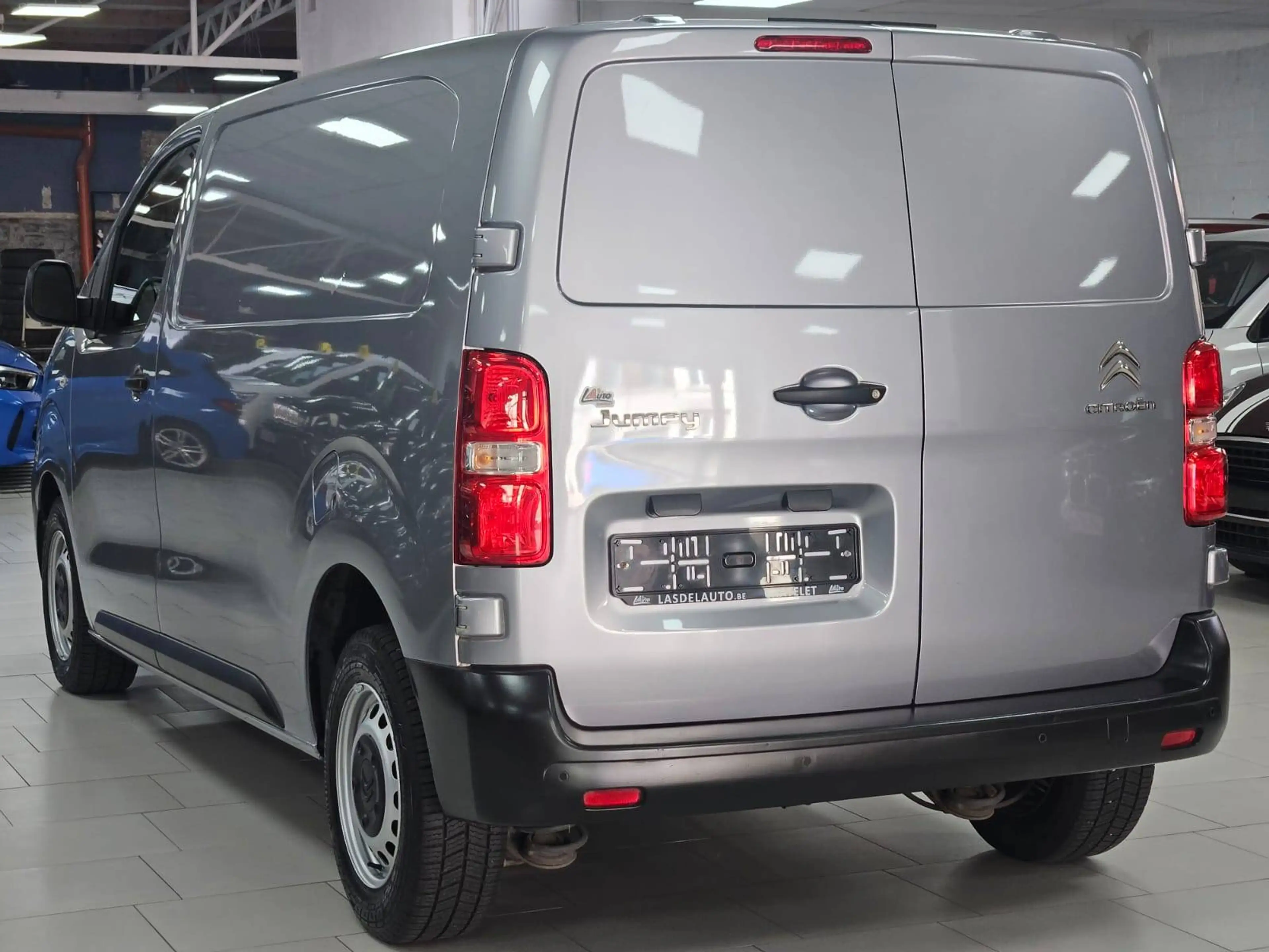 Citroen Jumpy 2.0 BlueHDI L2 Long Chassis 3Places Bluetooth Cruise Sensors Climatisation Accoudoir — photo 4