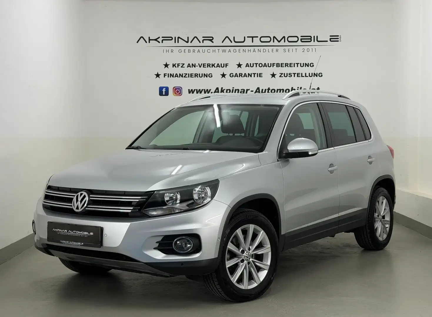 Volkswagen Tiguan 2,0 TDI 4Motion Track&Style 177€ /Mo Grau - 1