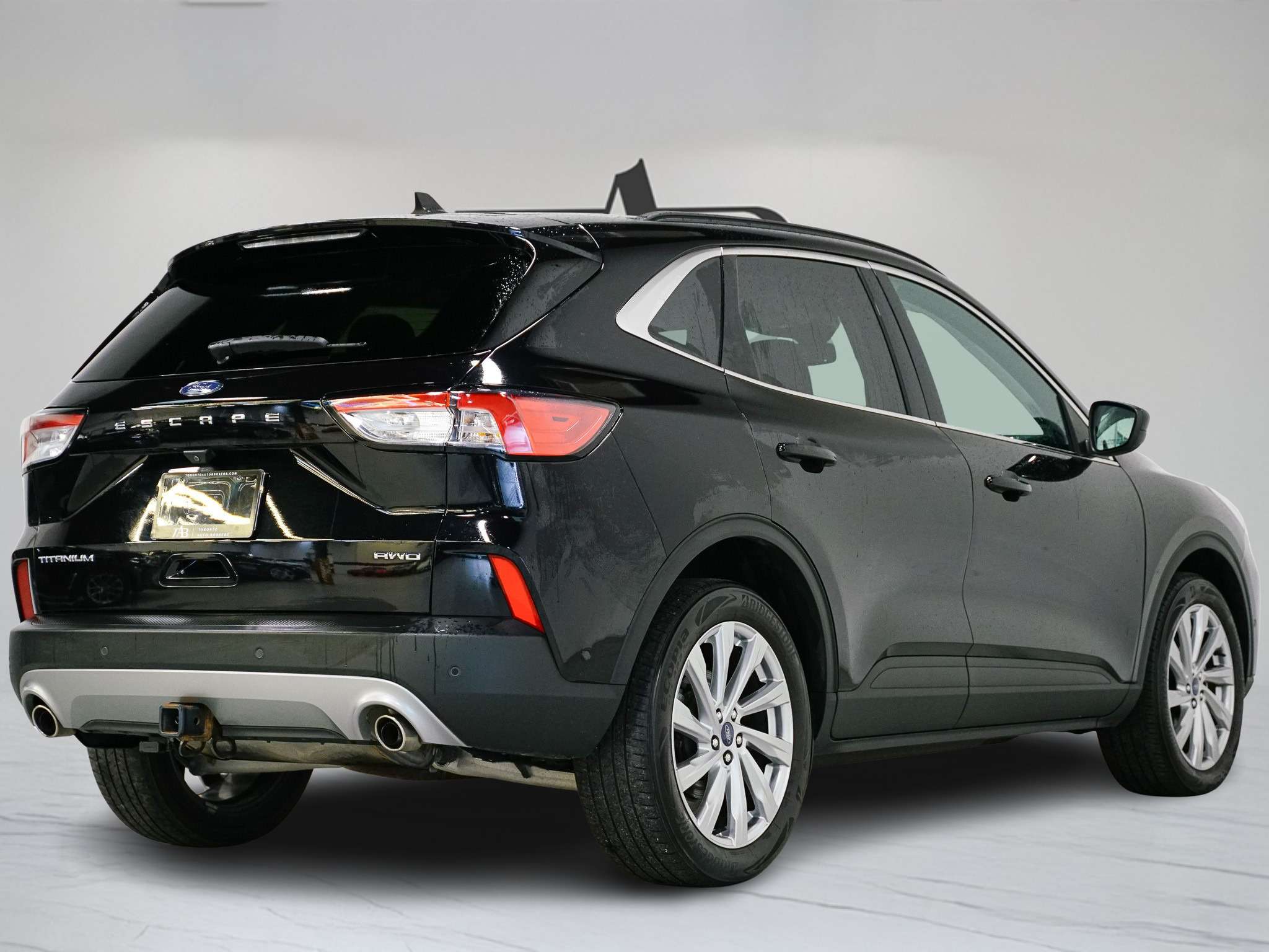 used 2021 Ford Escape car, priced at $22,900