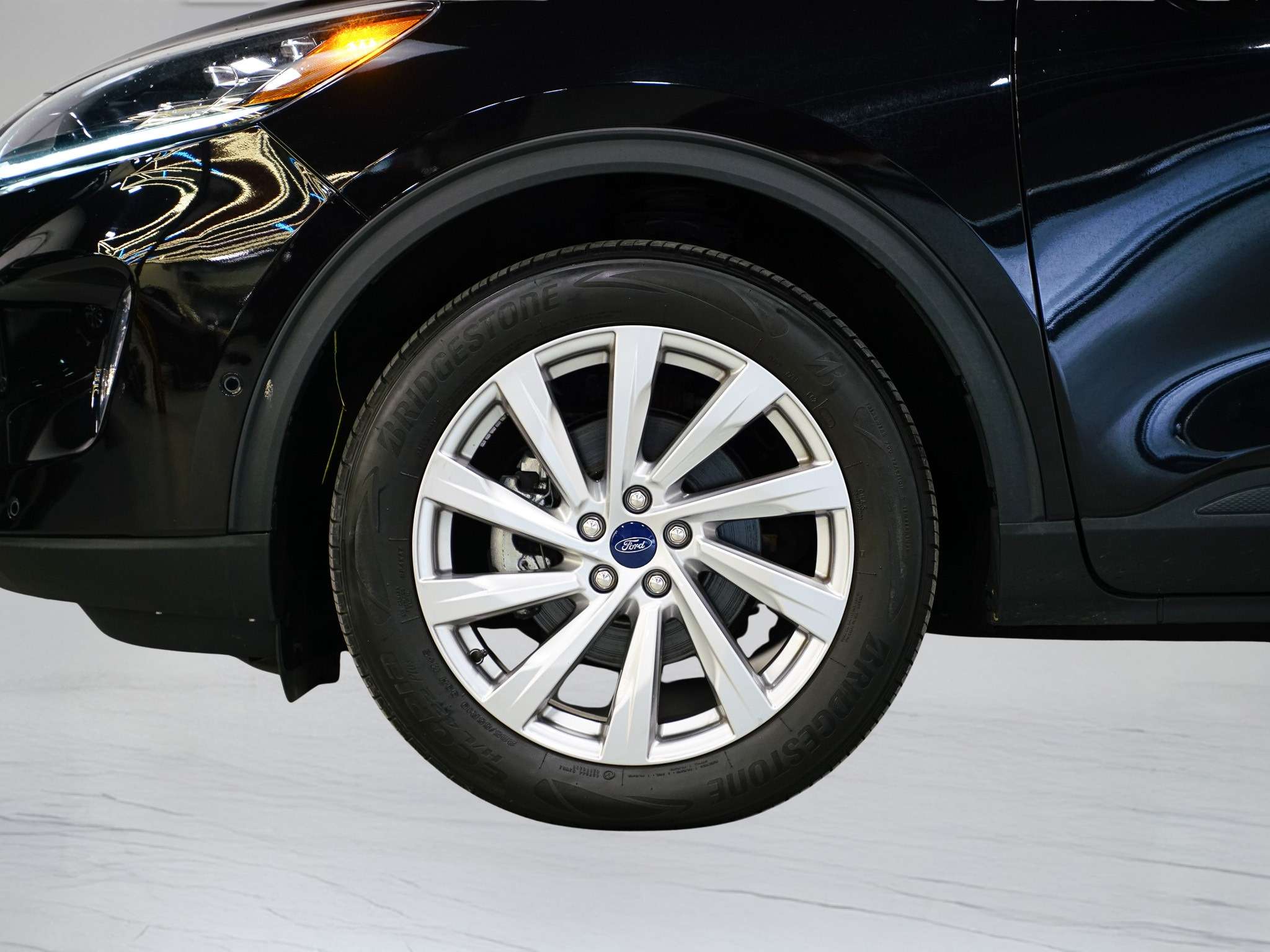 used 2021 Ford Escape car, priced at $22,900