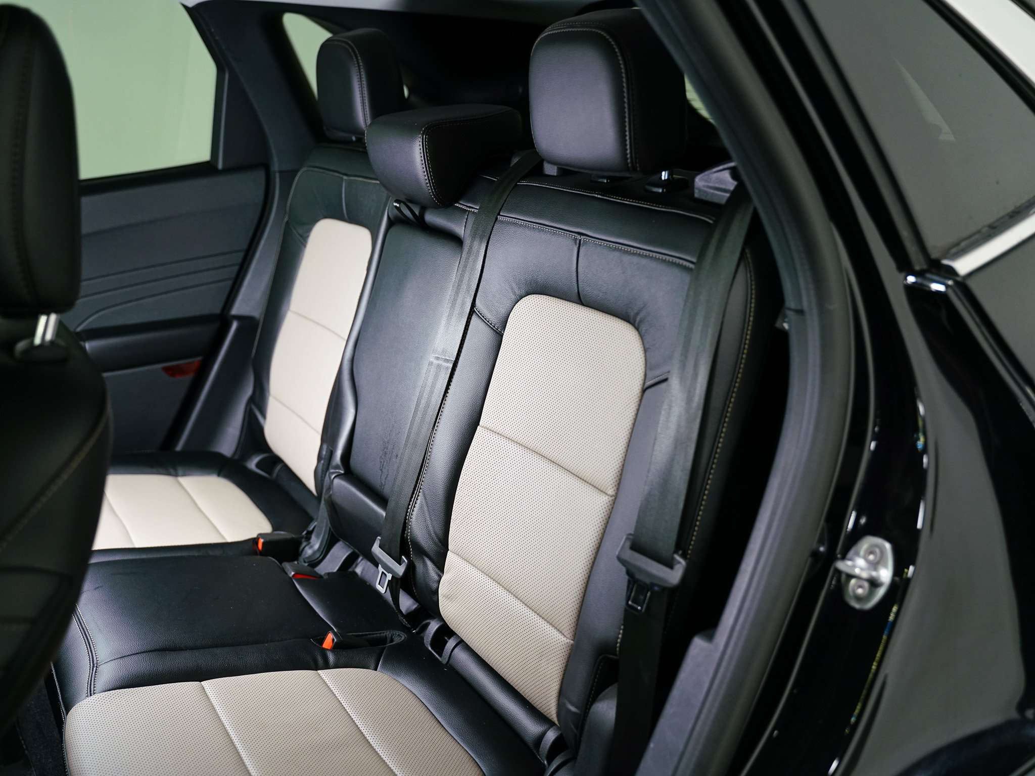 used 2021 Ford Escape car, priced at $22,900
