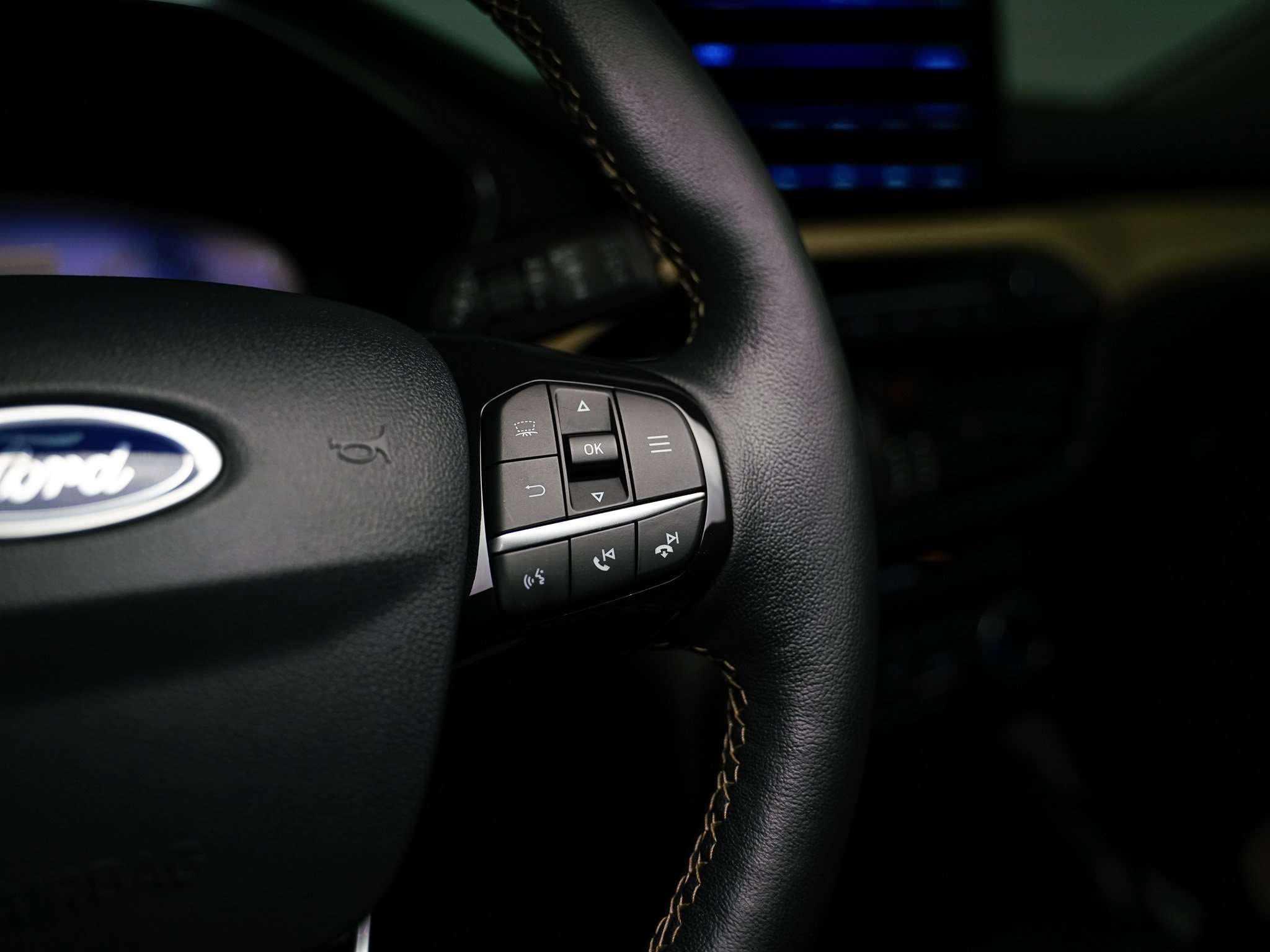 used 2021 Ford Escape car, priced at $22,900