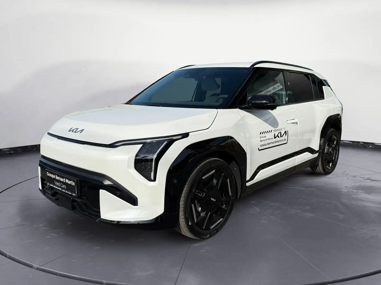 Kia EV3 81,4 kWh GT Line - 1