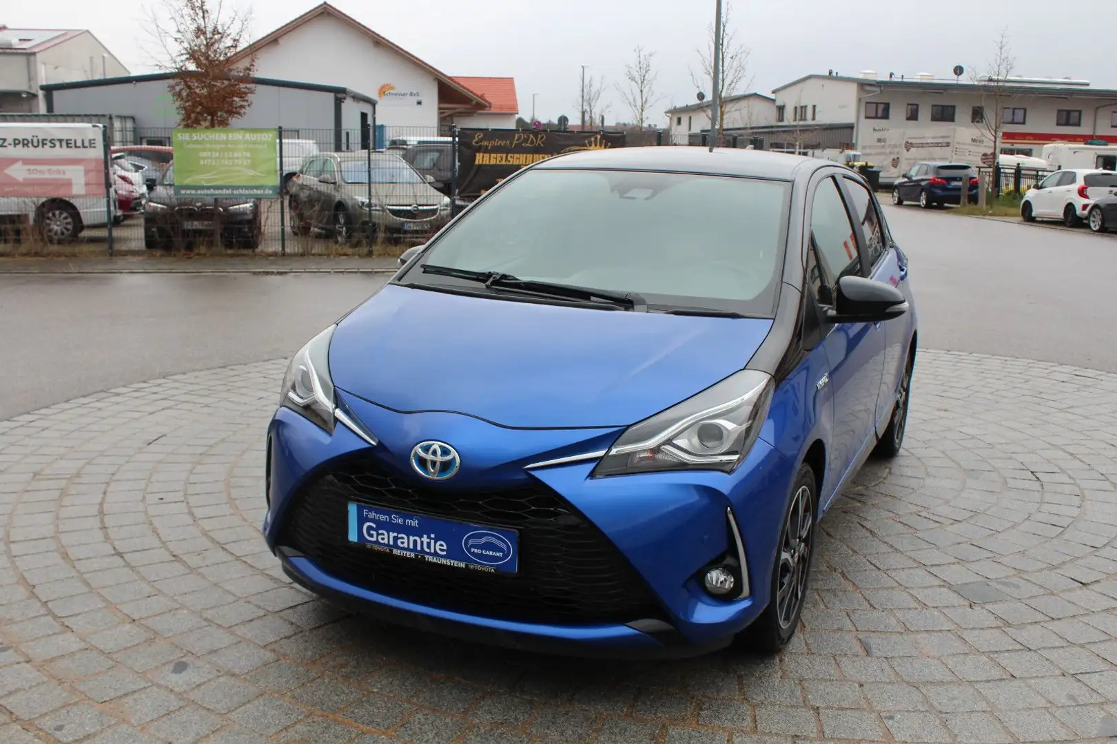 Toyota Yaris Hybrid Style Selection 1.Hd PDC Bleu - 2