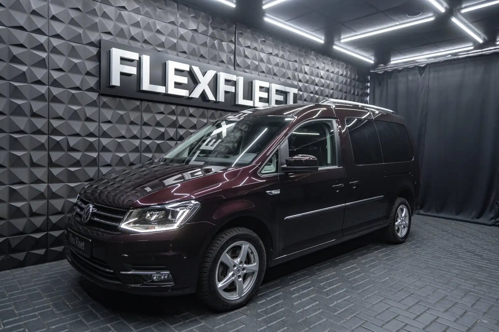 Volkswagen Caddy Maxi 2.0 TDI Highline 7Sitze Automatik Kamera Noir - 2