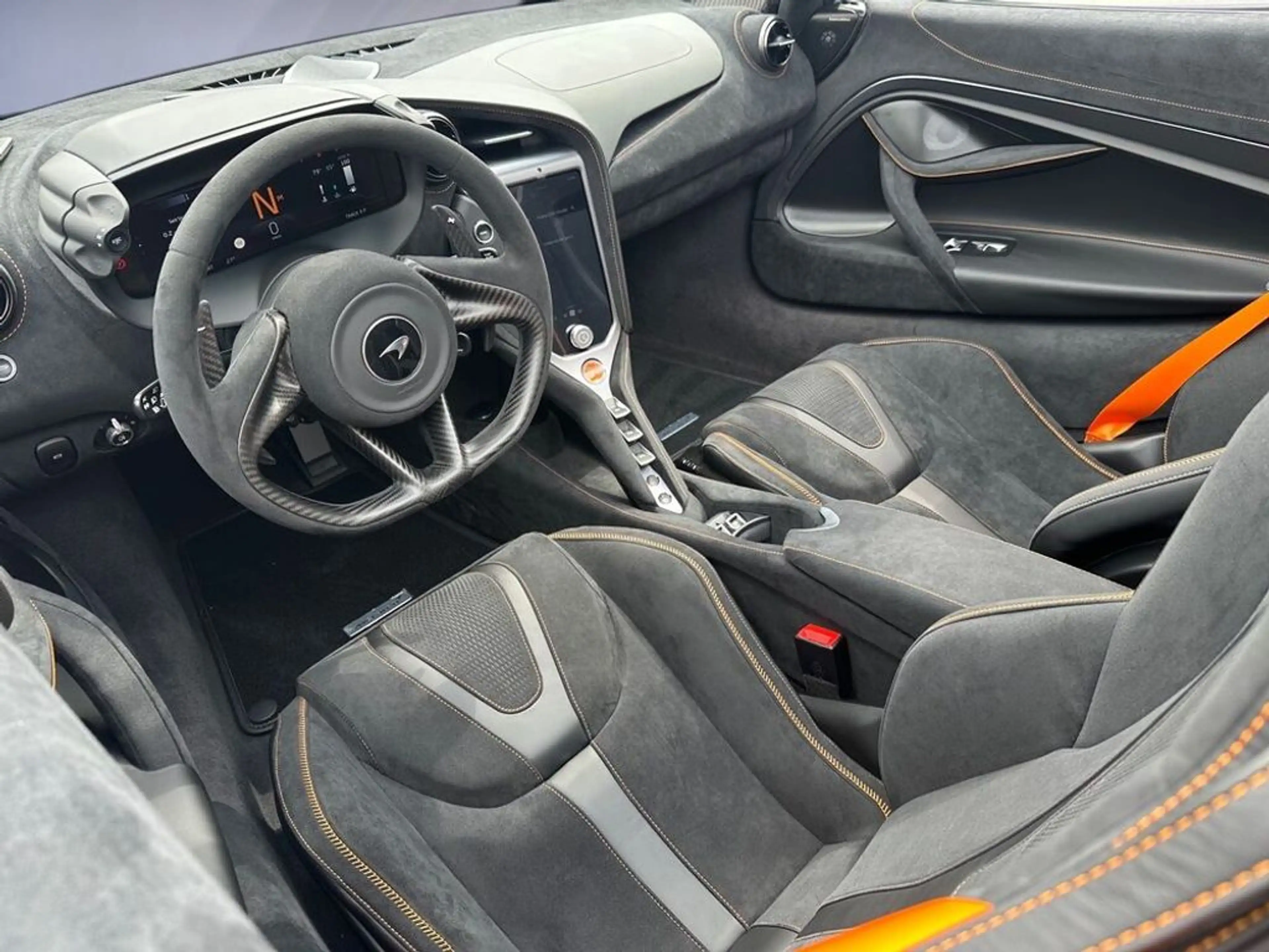 McLaren 750S 750S Spider / MSO Lava Grey / B&W / 360 / Lift — photo 7