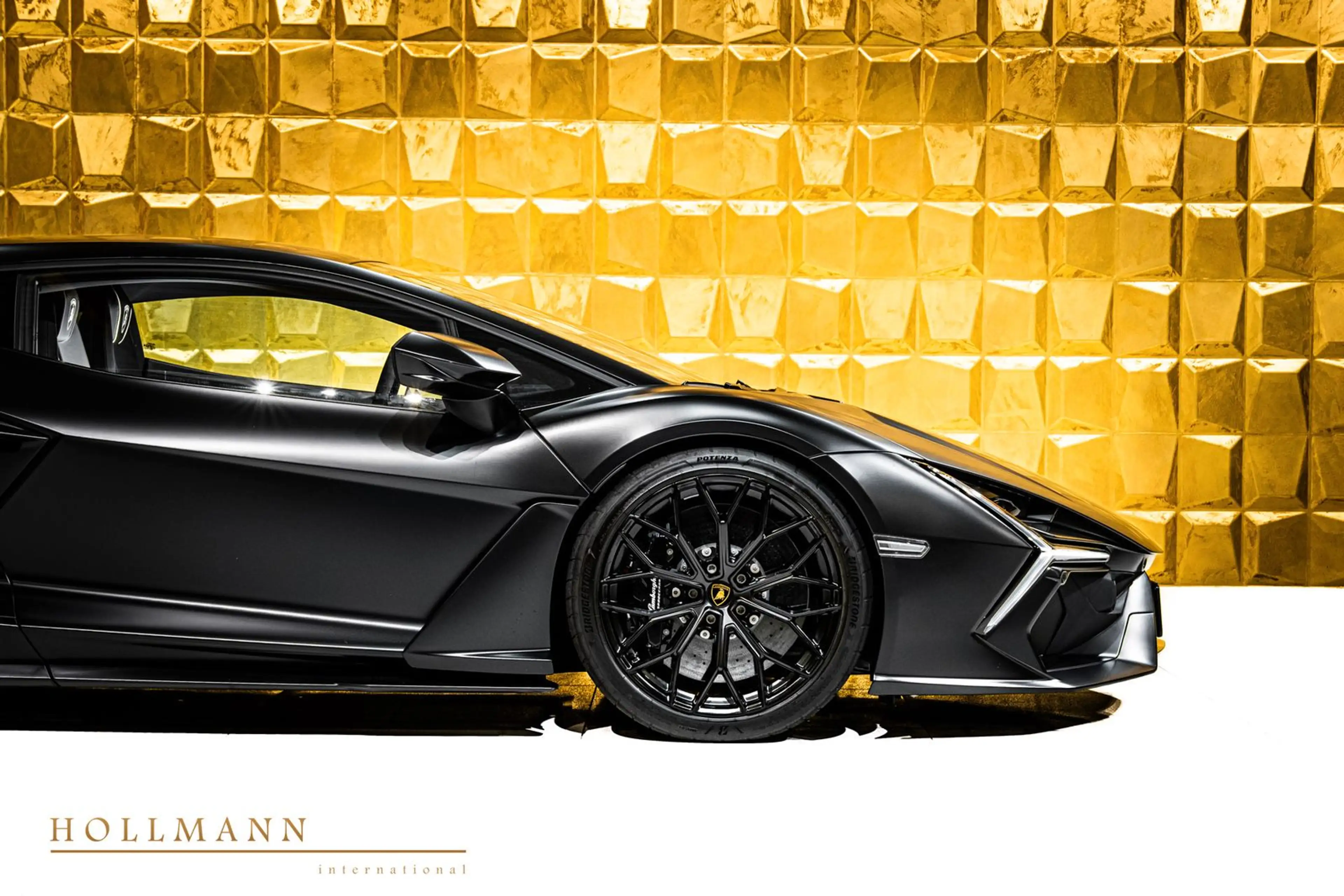 Lamborghini Revuelto + Passenger Display + Rear View Camera — photo 12