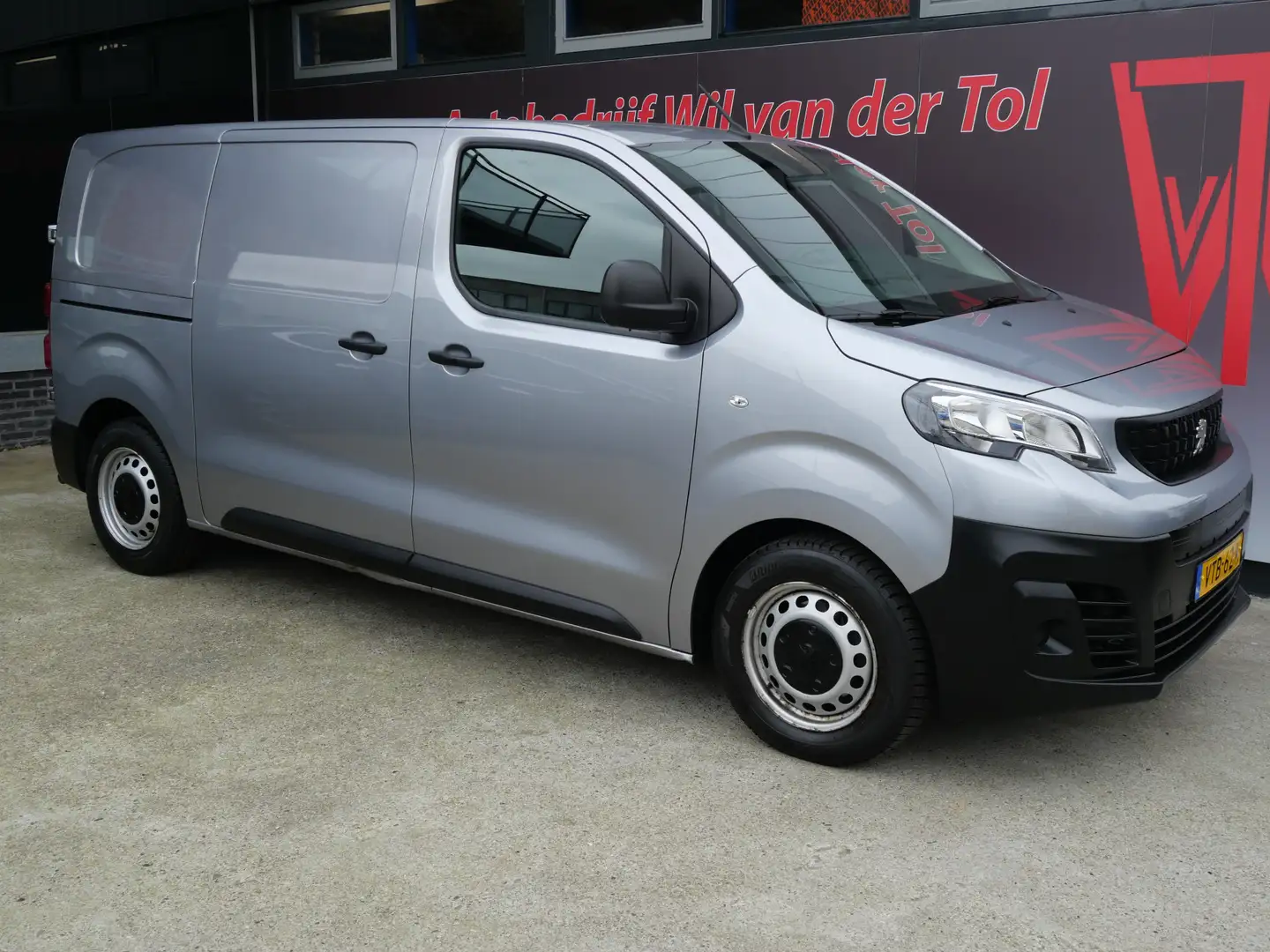 Peugeot e-Expert PREMIUM 75 kWh | LANG | CARPLAY | CRUISE | AIRCO | Gris - 2