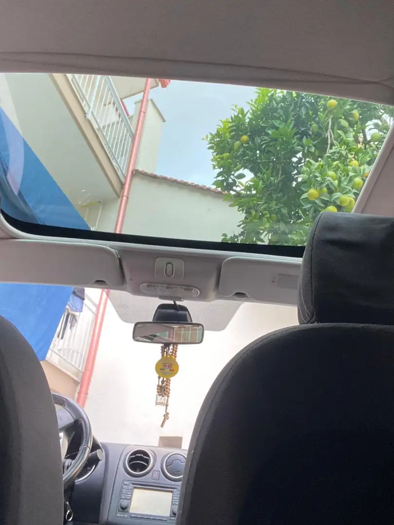 Nissan Qashqai+2 Tekna Bianco - 1