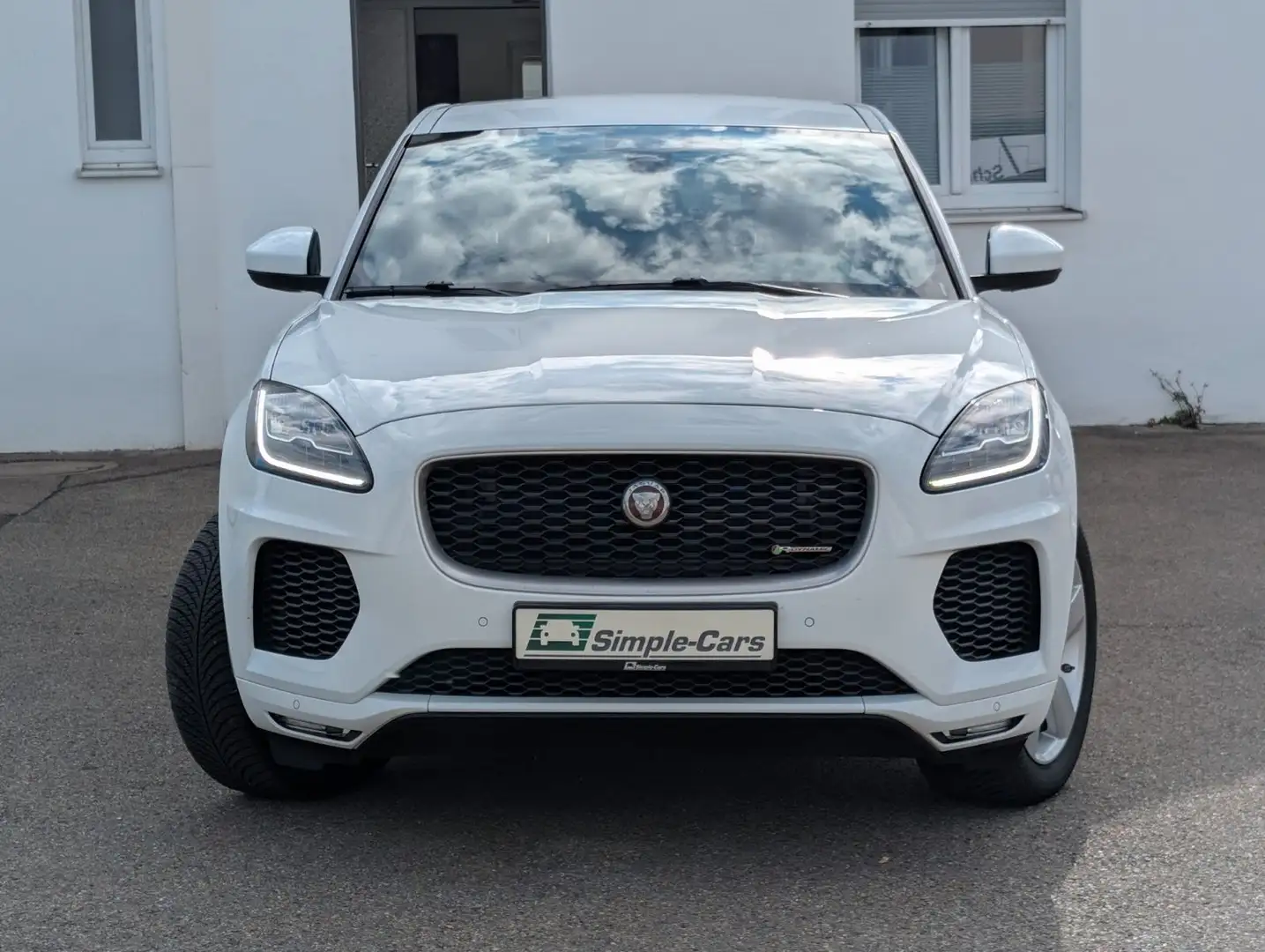 Jaguar E-Pace E-PACE R-Dynamic SE AWD *KAMERA*LEDER*NAVI*WI-PA Weiß - 2