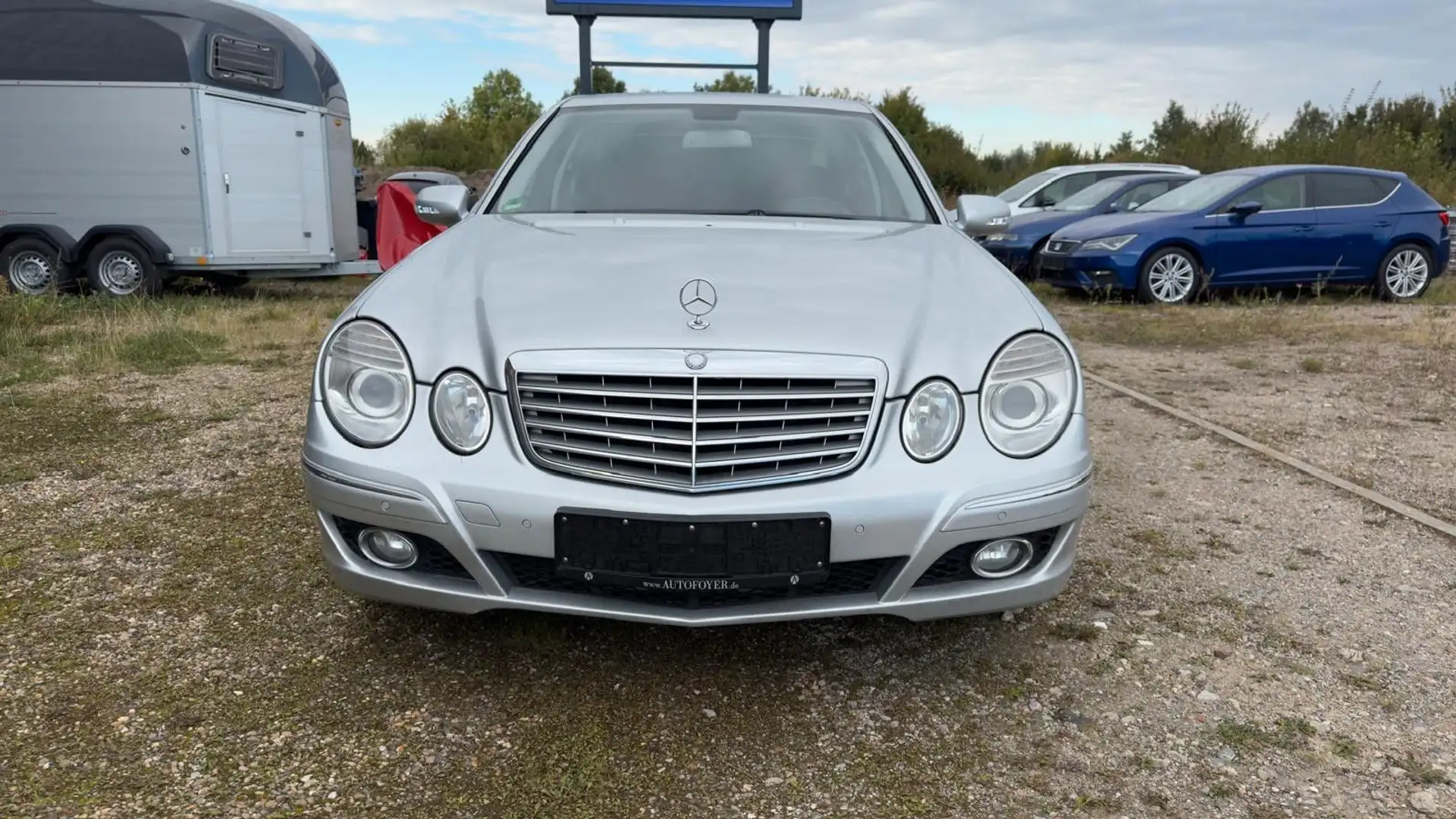 Mercedes-Benz E 280 CDI 7G-TRONIC*SCHECKHEFT LÜCKENLOS MB*AHK Silber - 2