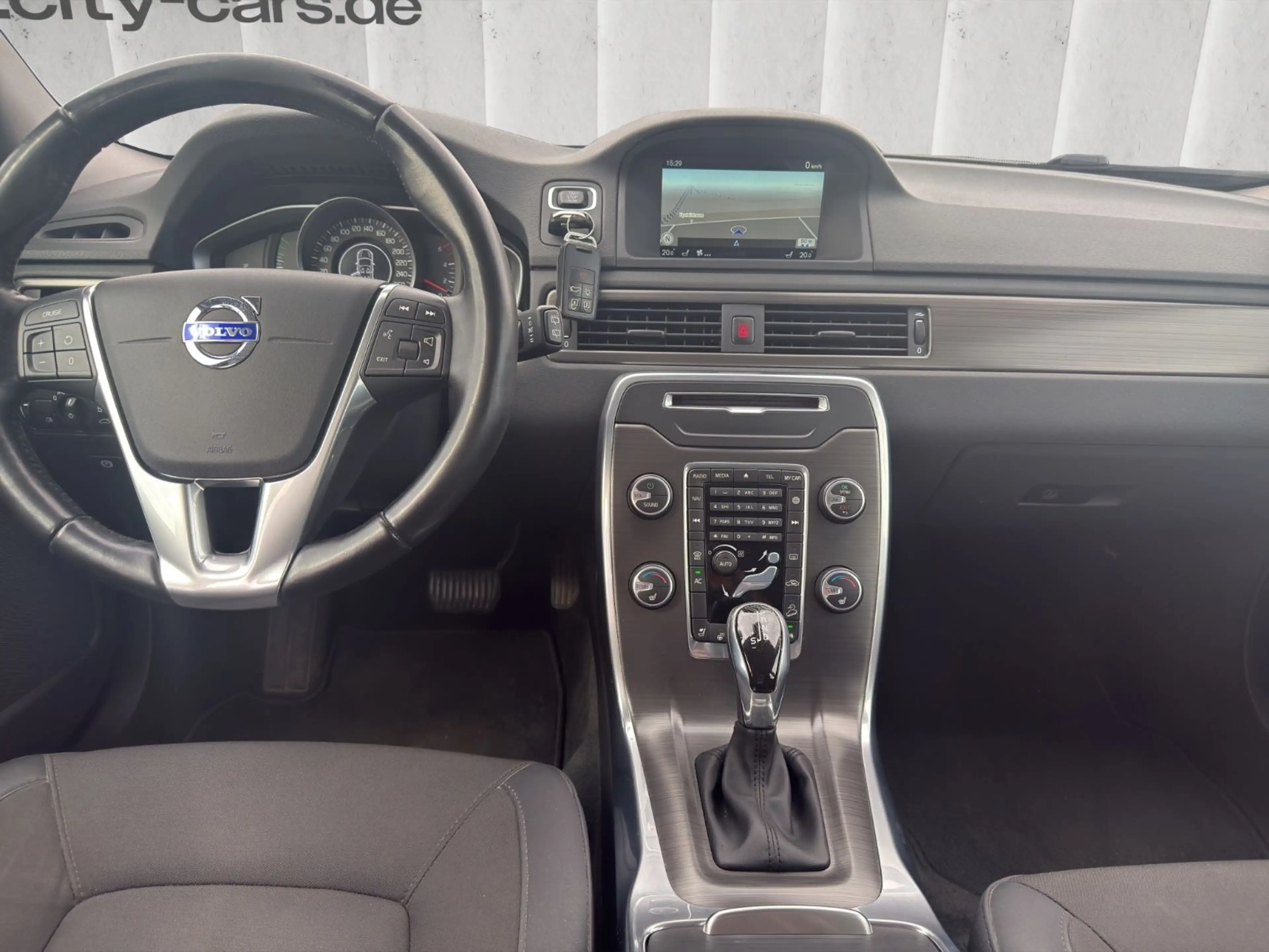 Volvo XC70 Kinetic AWD*Autom.Standheizung*AHK — photo 13