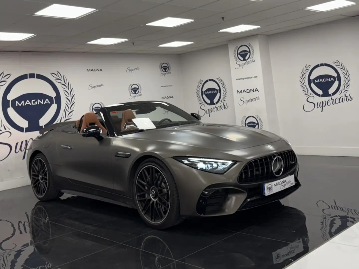 Mercedes-Benz SLC 43 AMG Aut. Gris - 1
